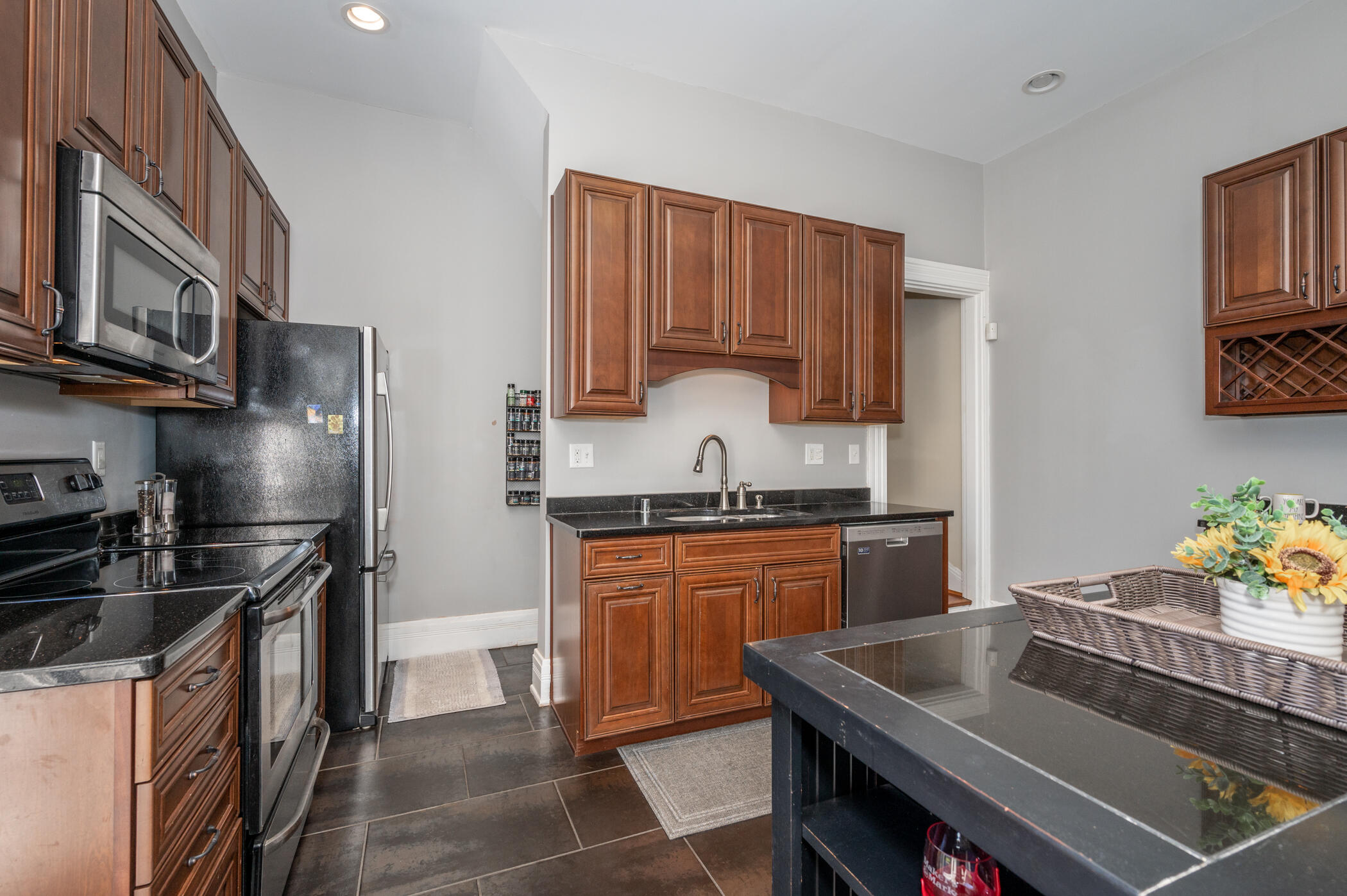 532 Lexington Avenue