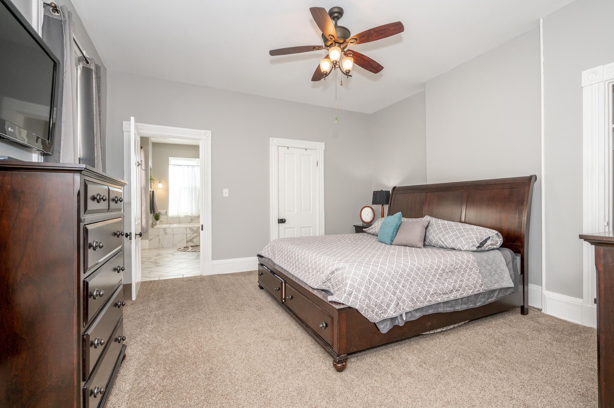 532 Lexington Avenue