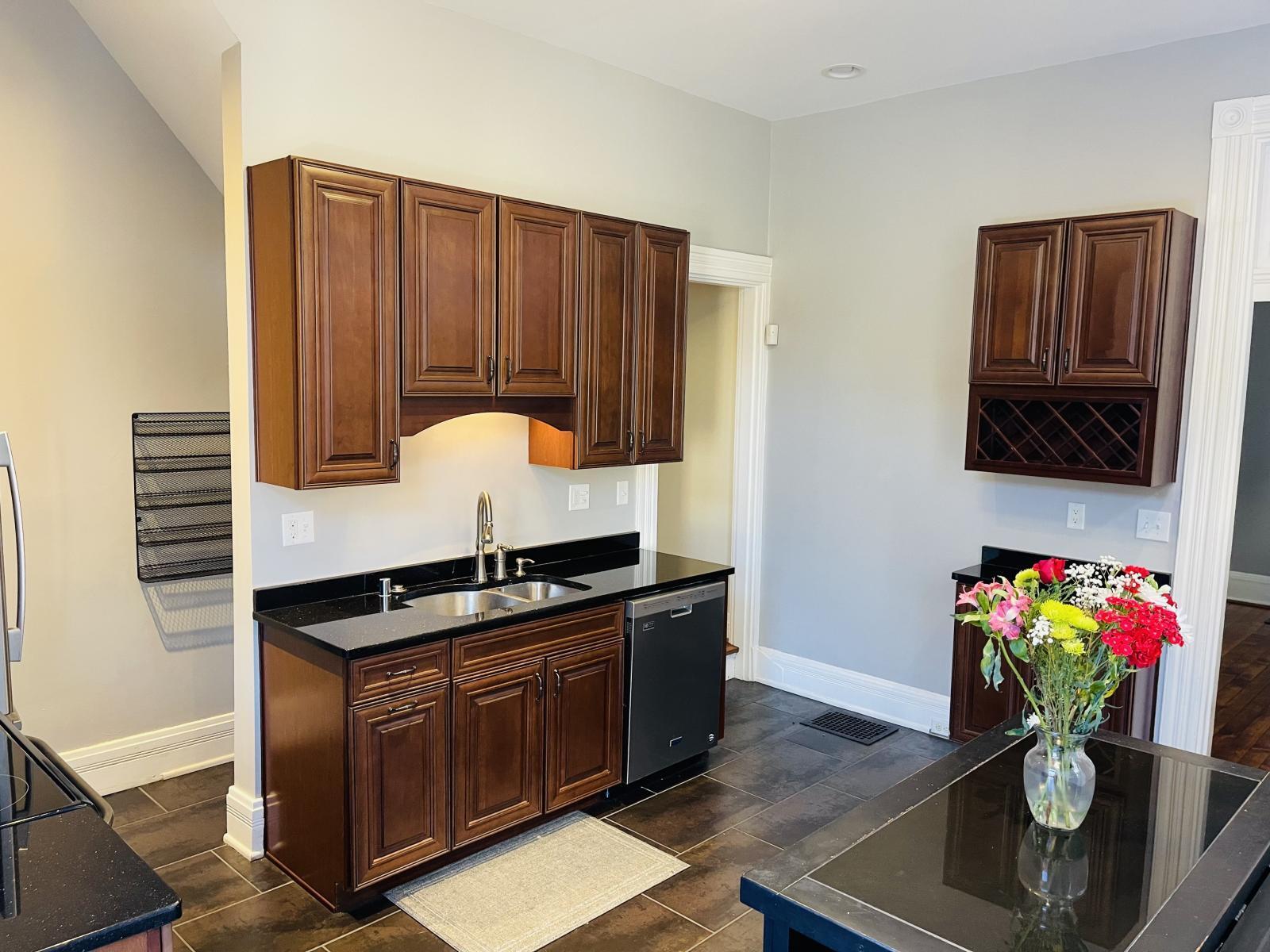 532 Lexington Avenue