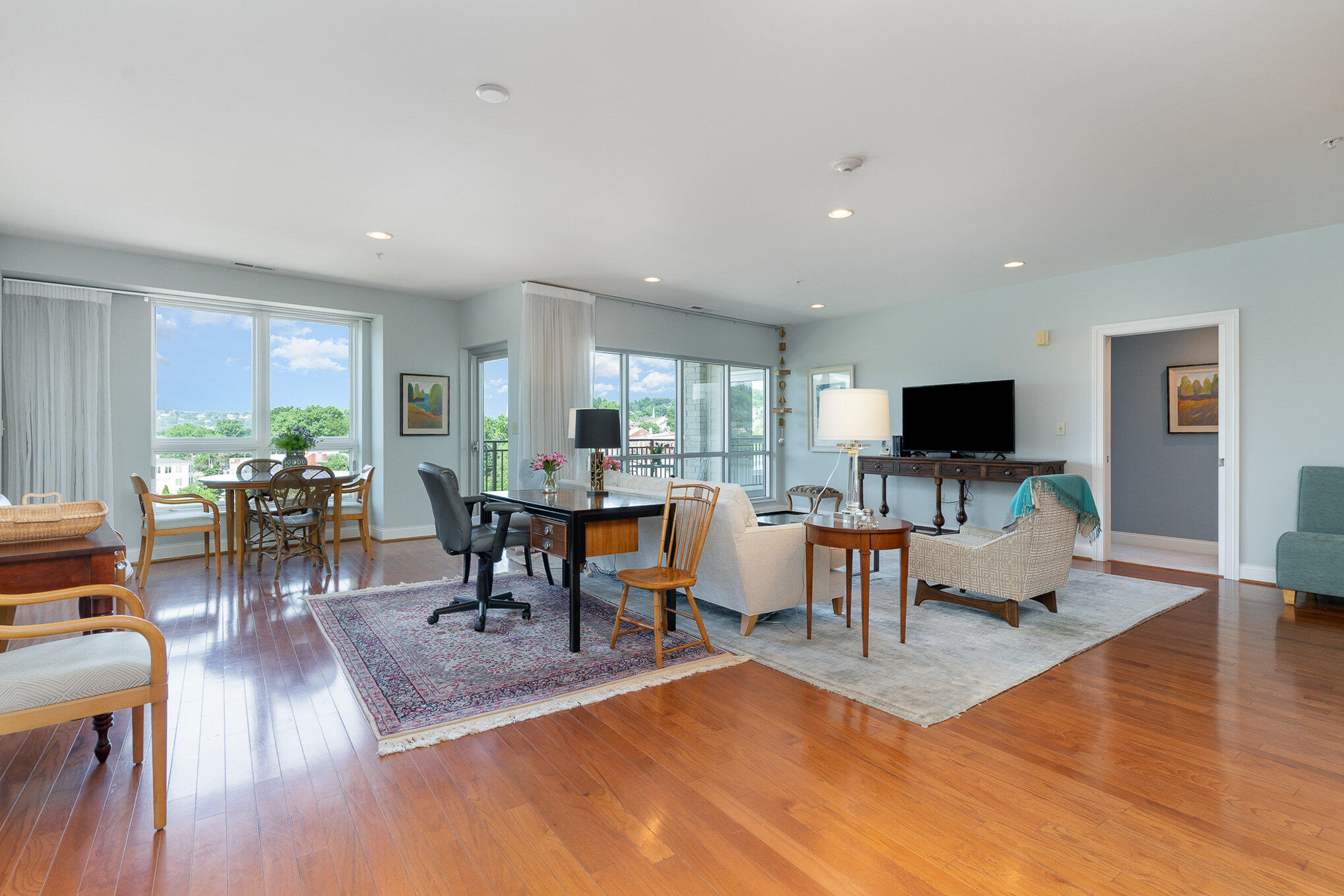 101 Harbor Greene Drive, W505