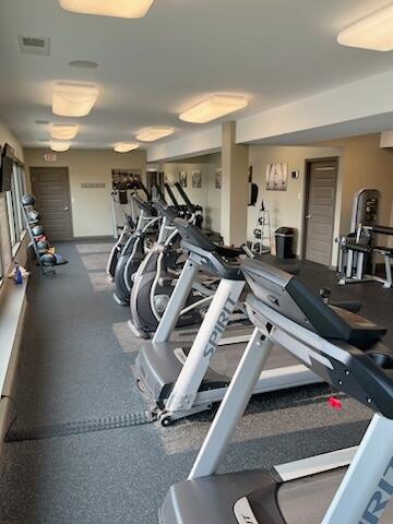 7408 Ravens Run, 18-303