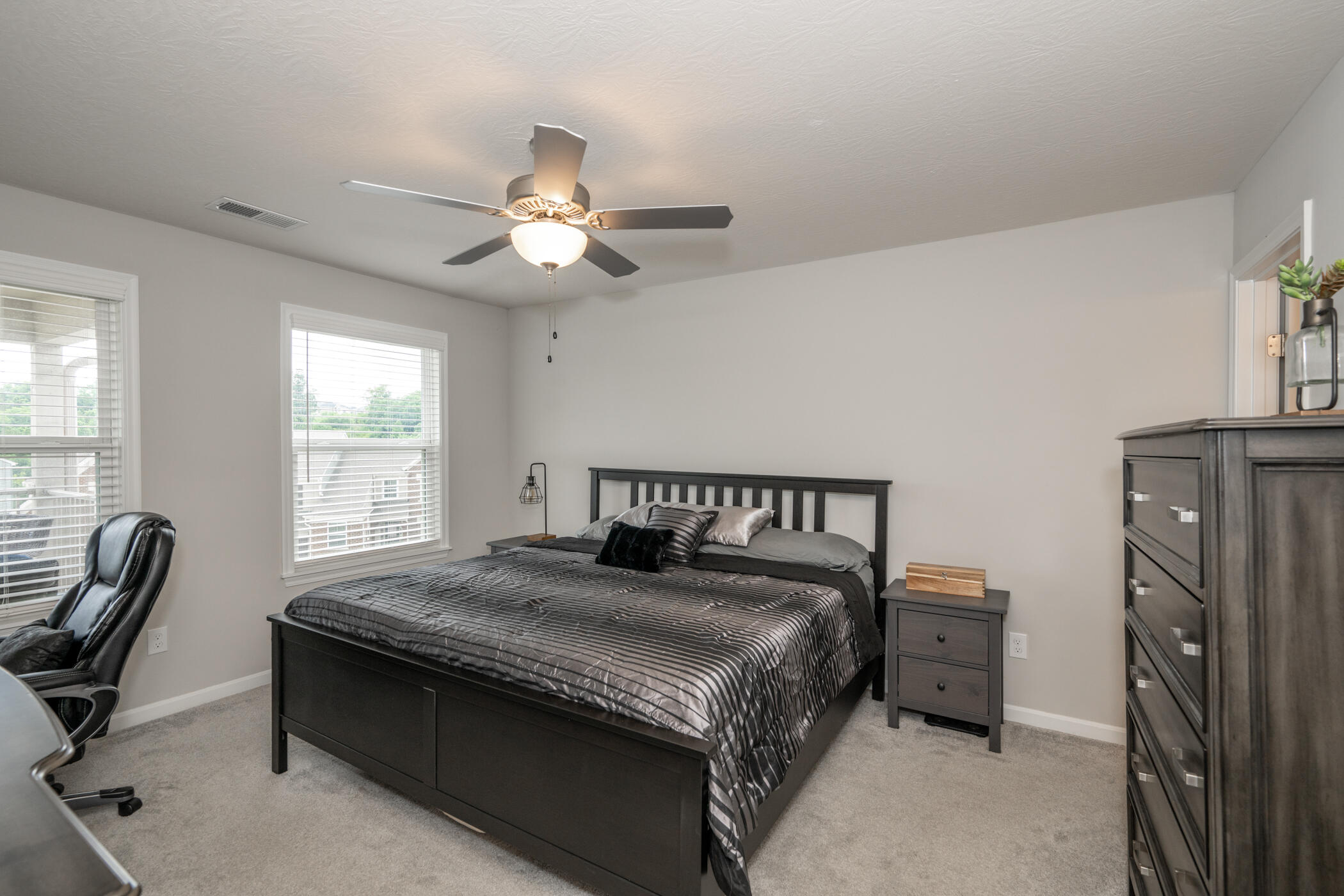 7408 Ravens Run, 18-303