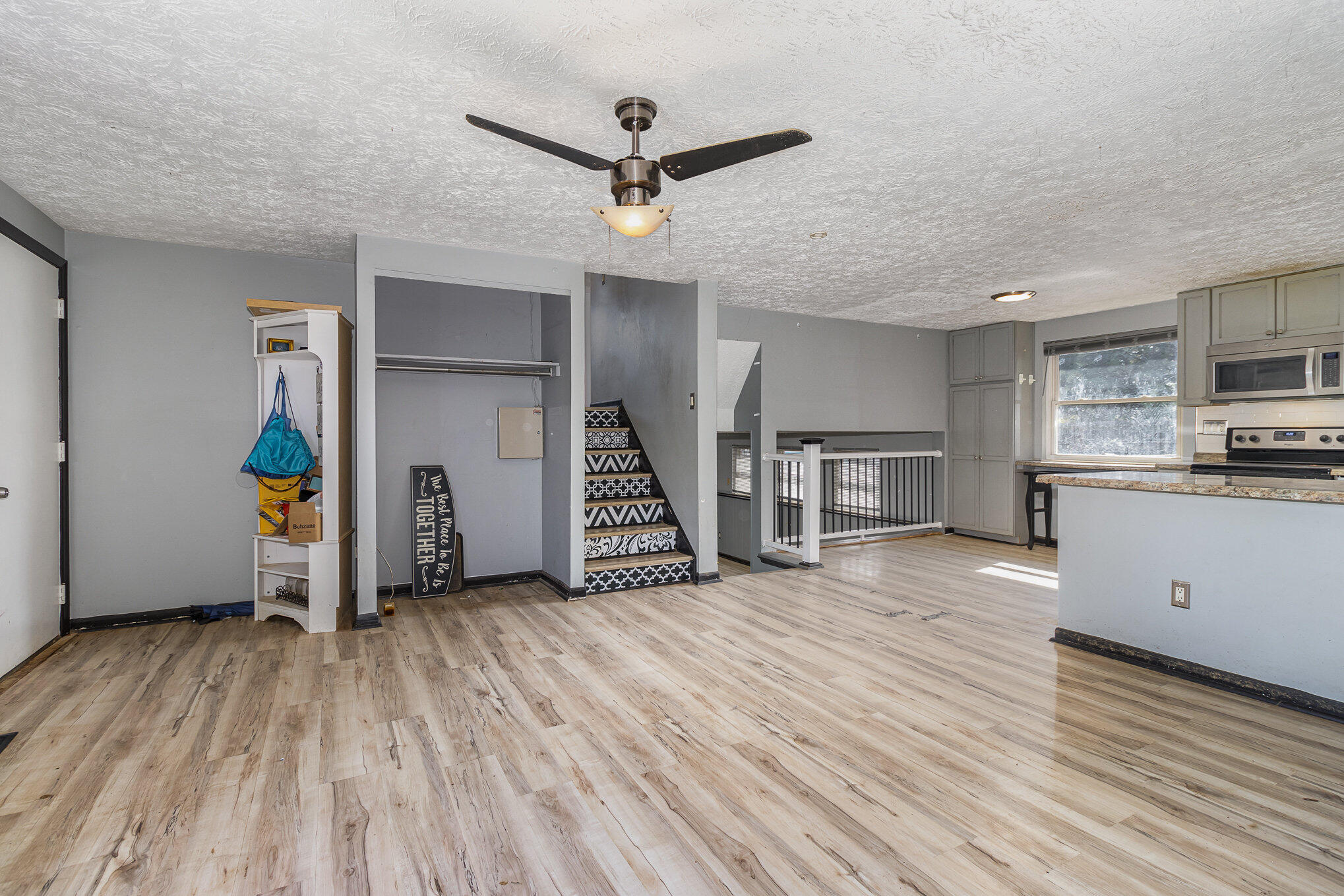 6384 Briargate Drive