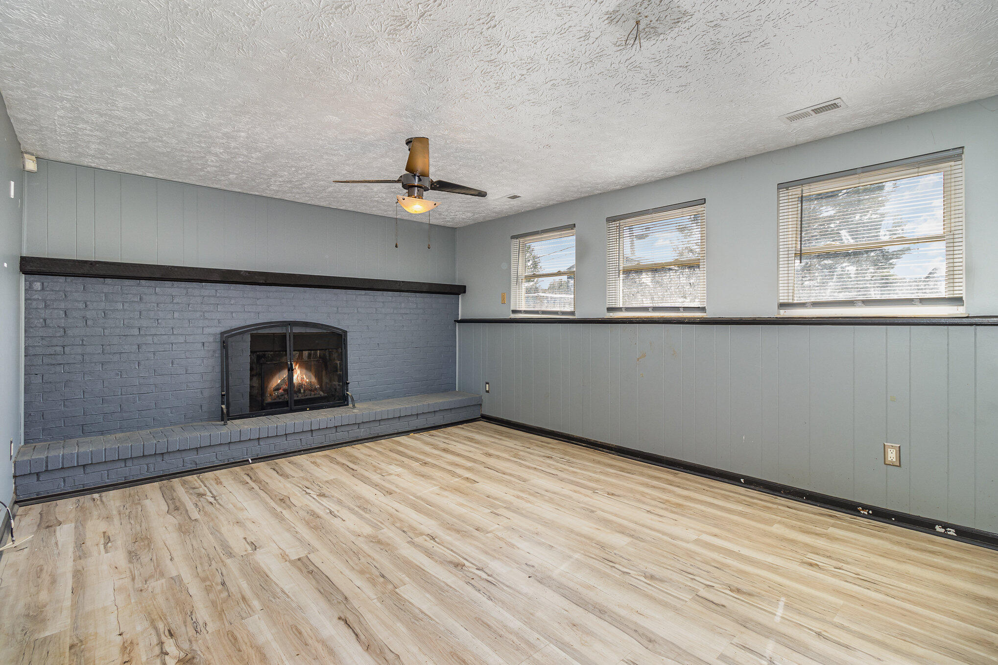 6384 Briargate Drive