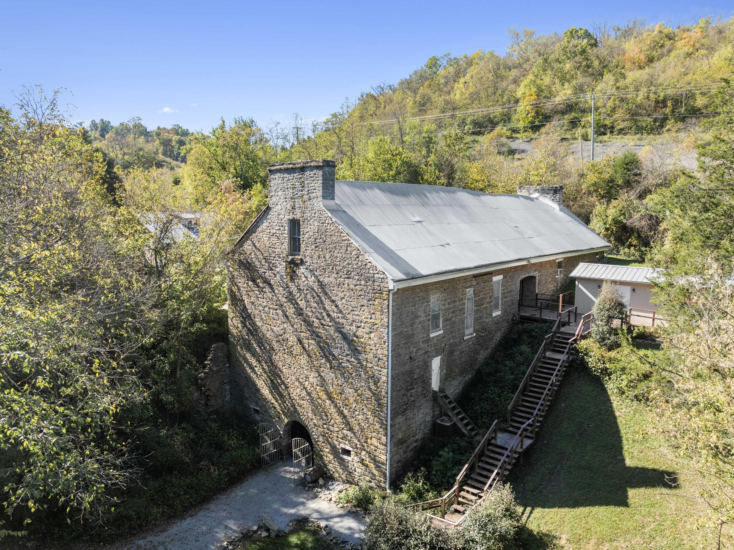 4465 Augusta Chatham Road