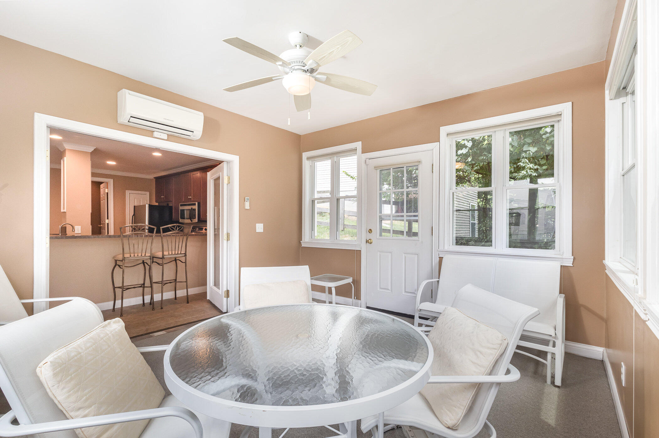 2215 Scheper Court