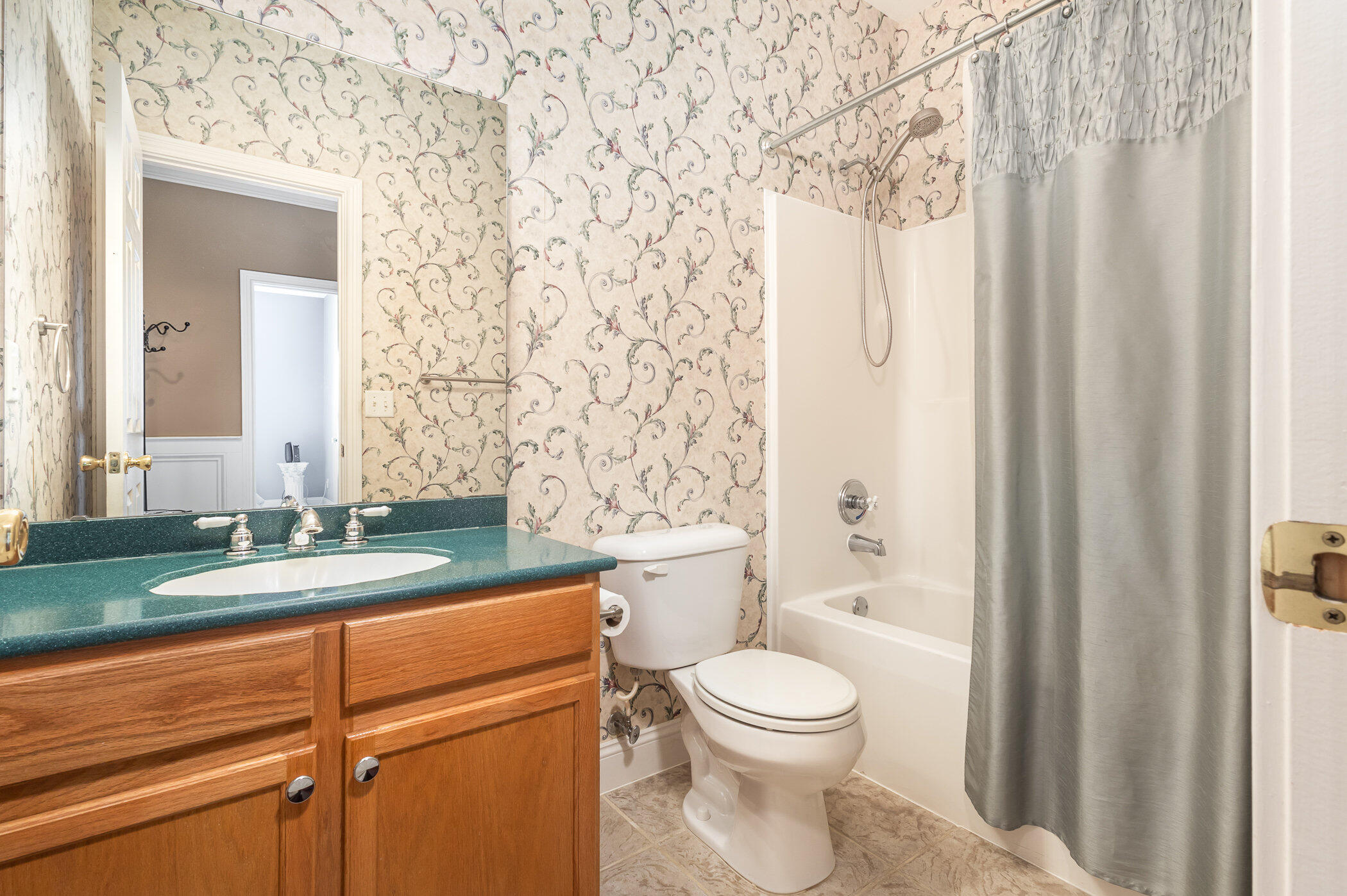 2215 Scheper Court