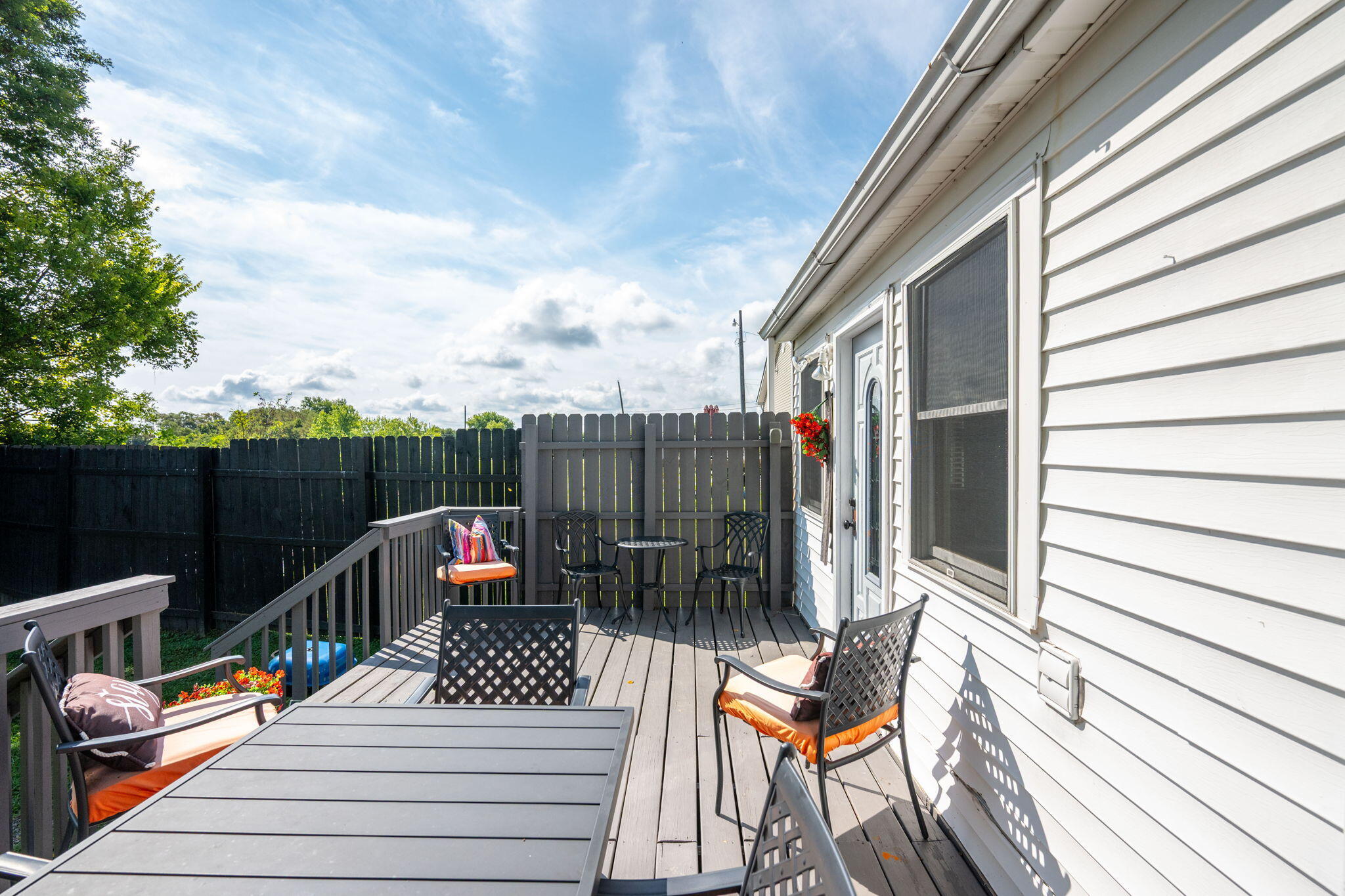 400 Cynthiana Street