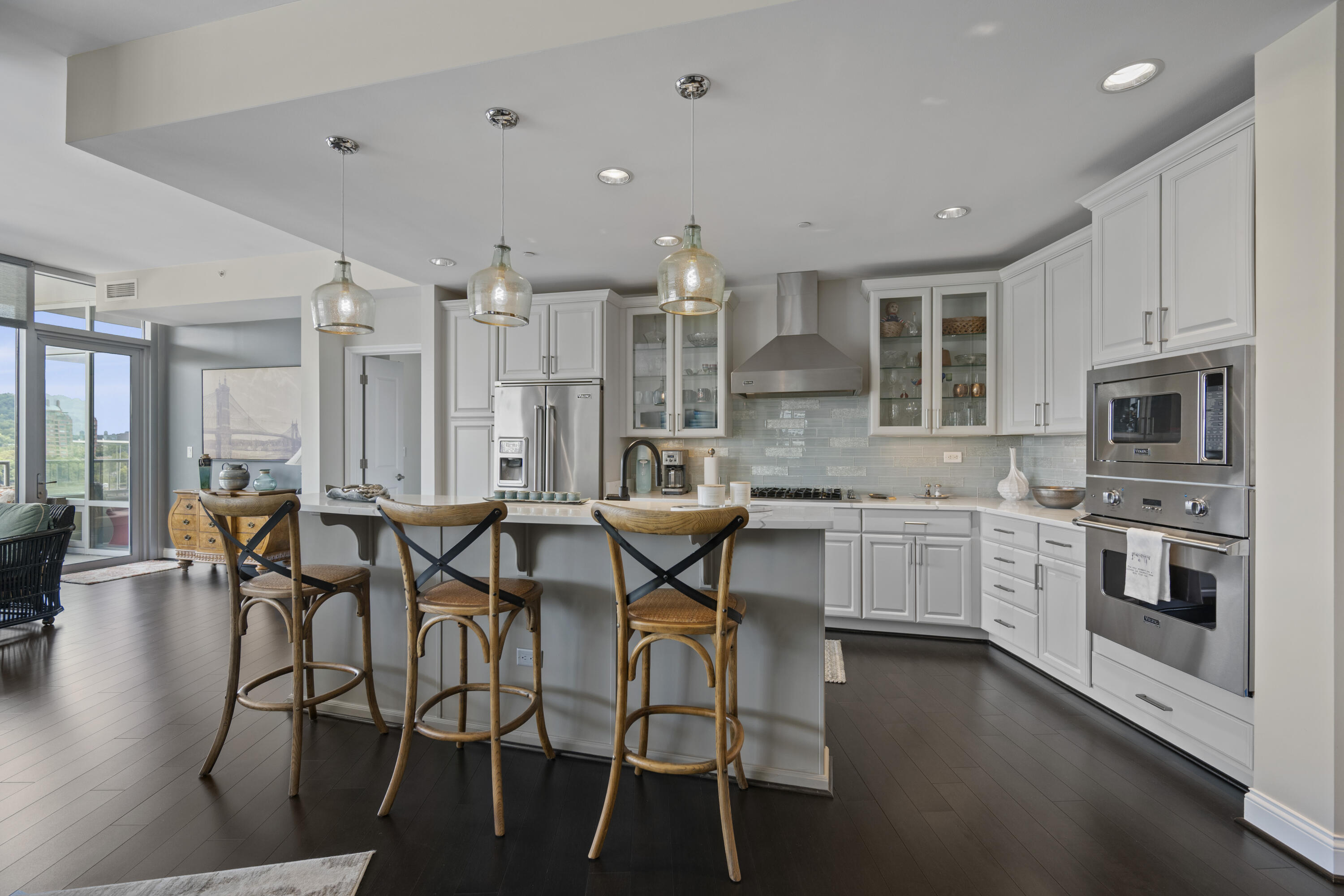 400 Riverboat Row, 603