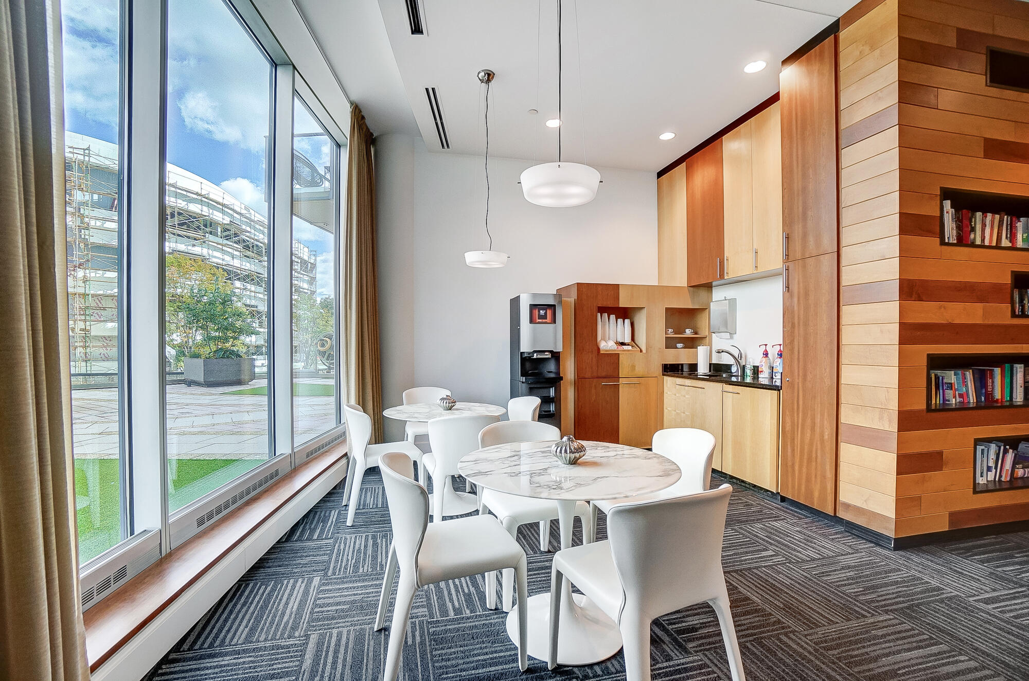 1 Roebling Way, 1506