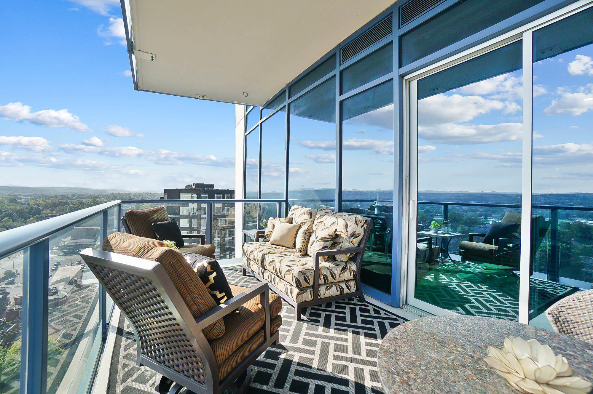 1 Roebling Way, 1506