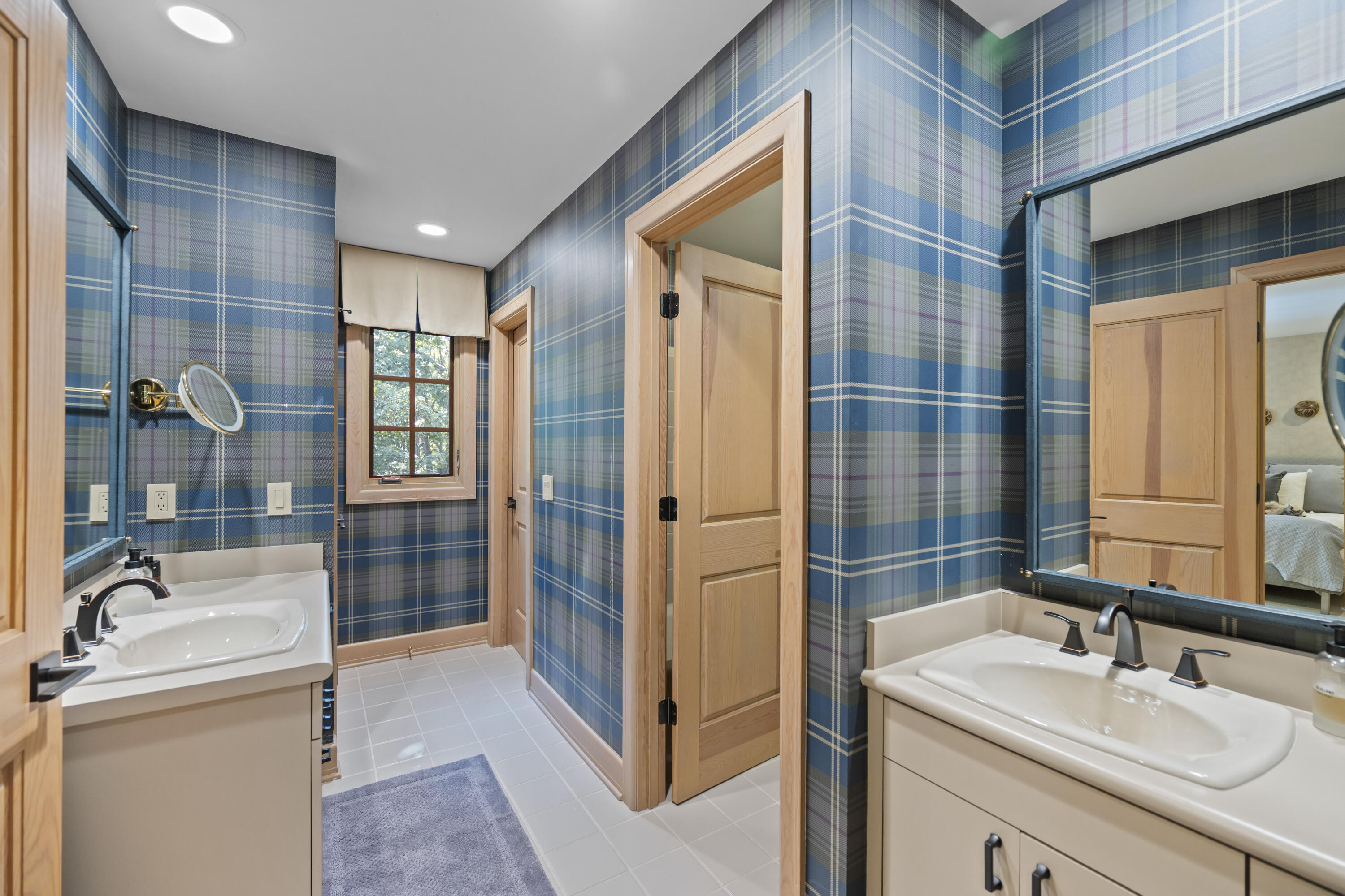 1960 Edenderry Drive