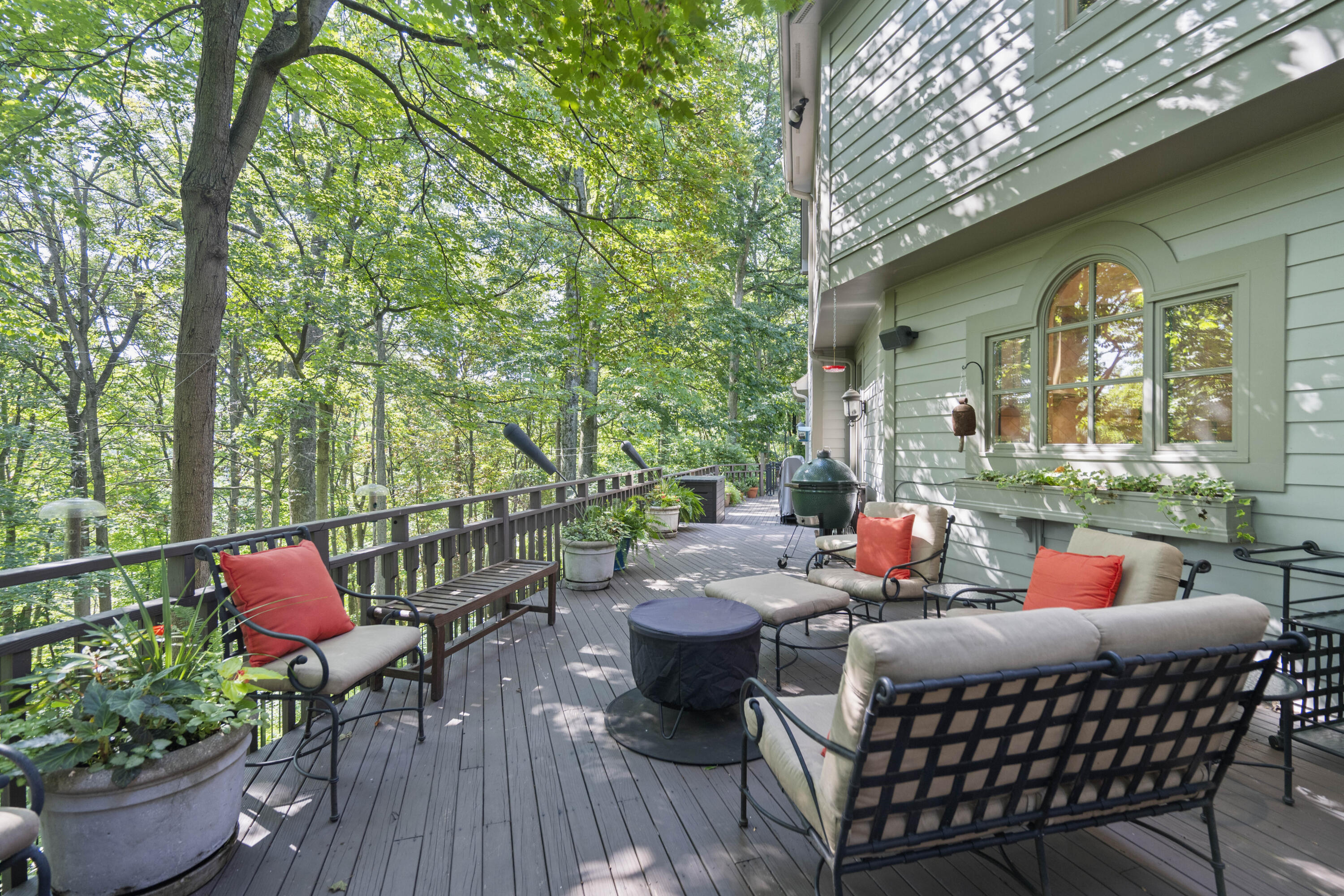 1960 Edenderry Drive