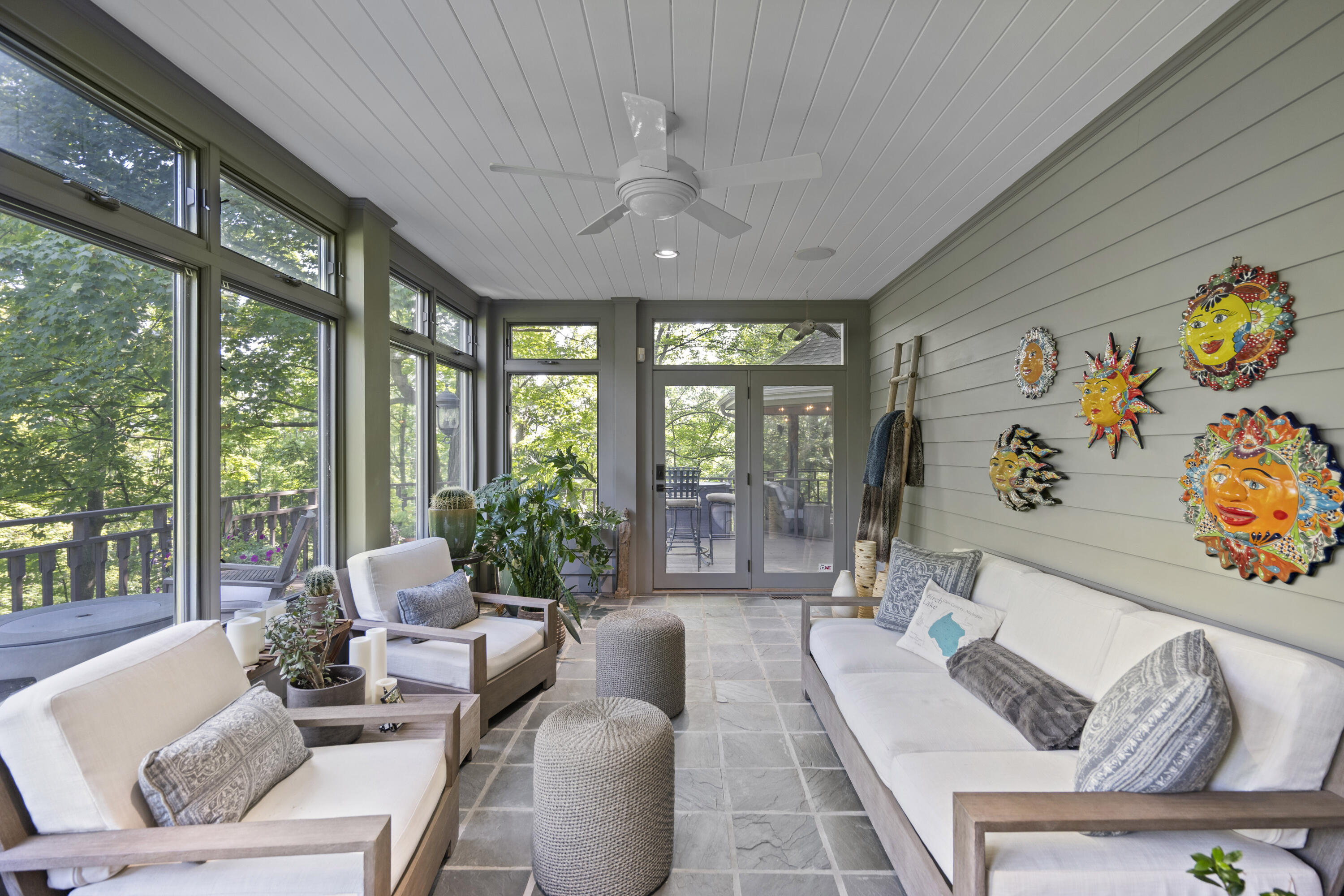 1960 Edenderry Drive