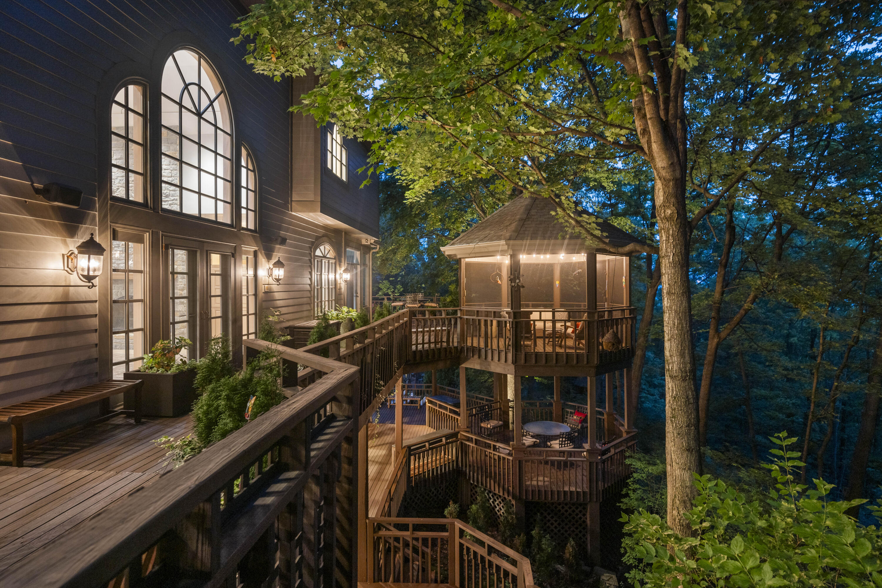 1960 Edenderry Drive