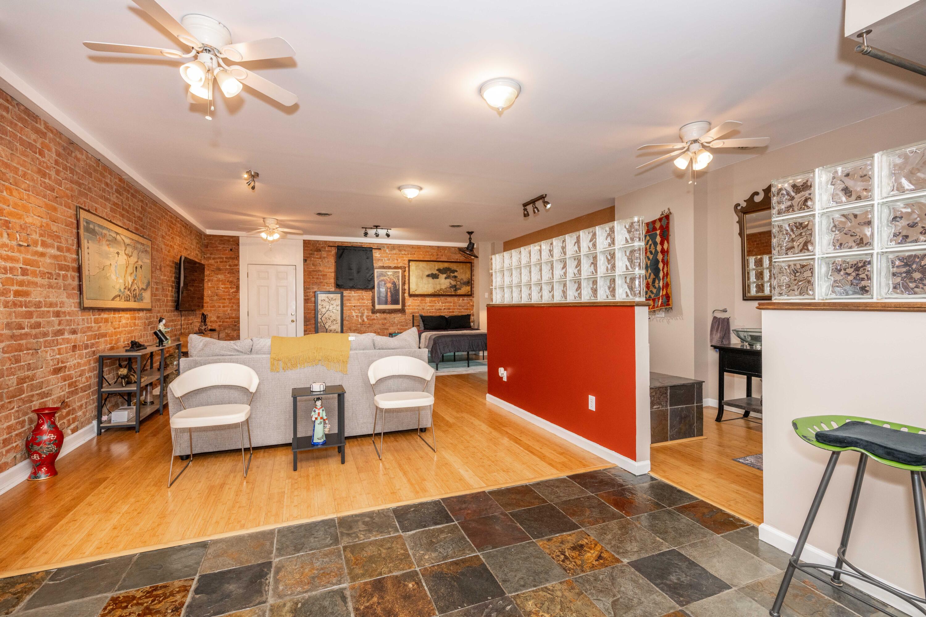 644 Monmouth Street, Newport