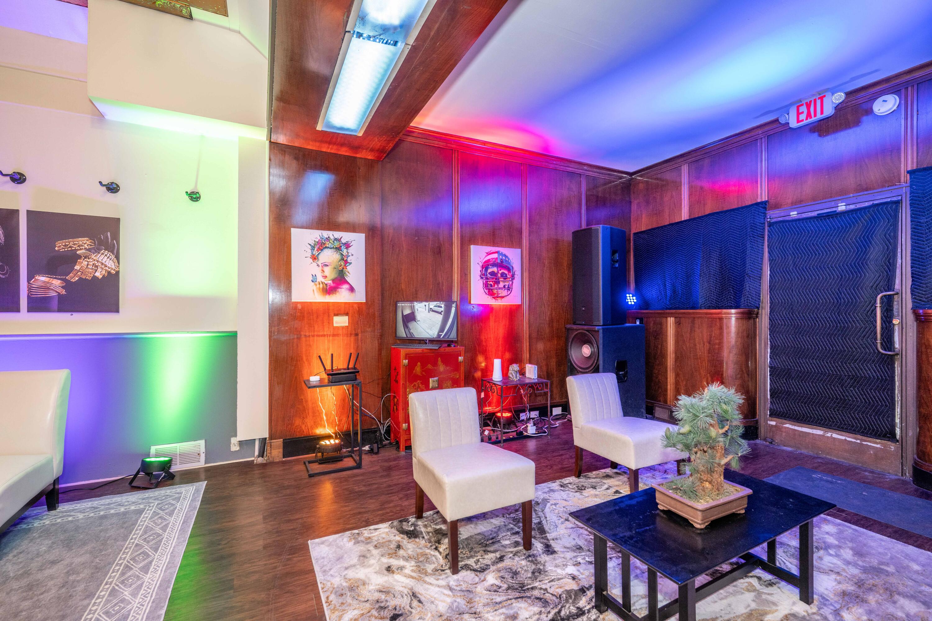 644 Monmouth Street, Newport