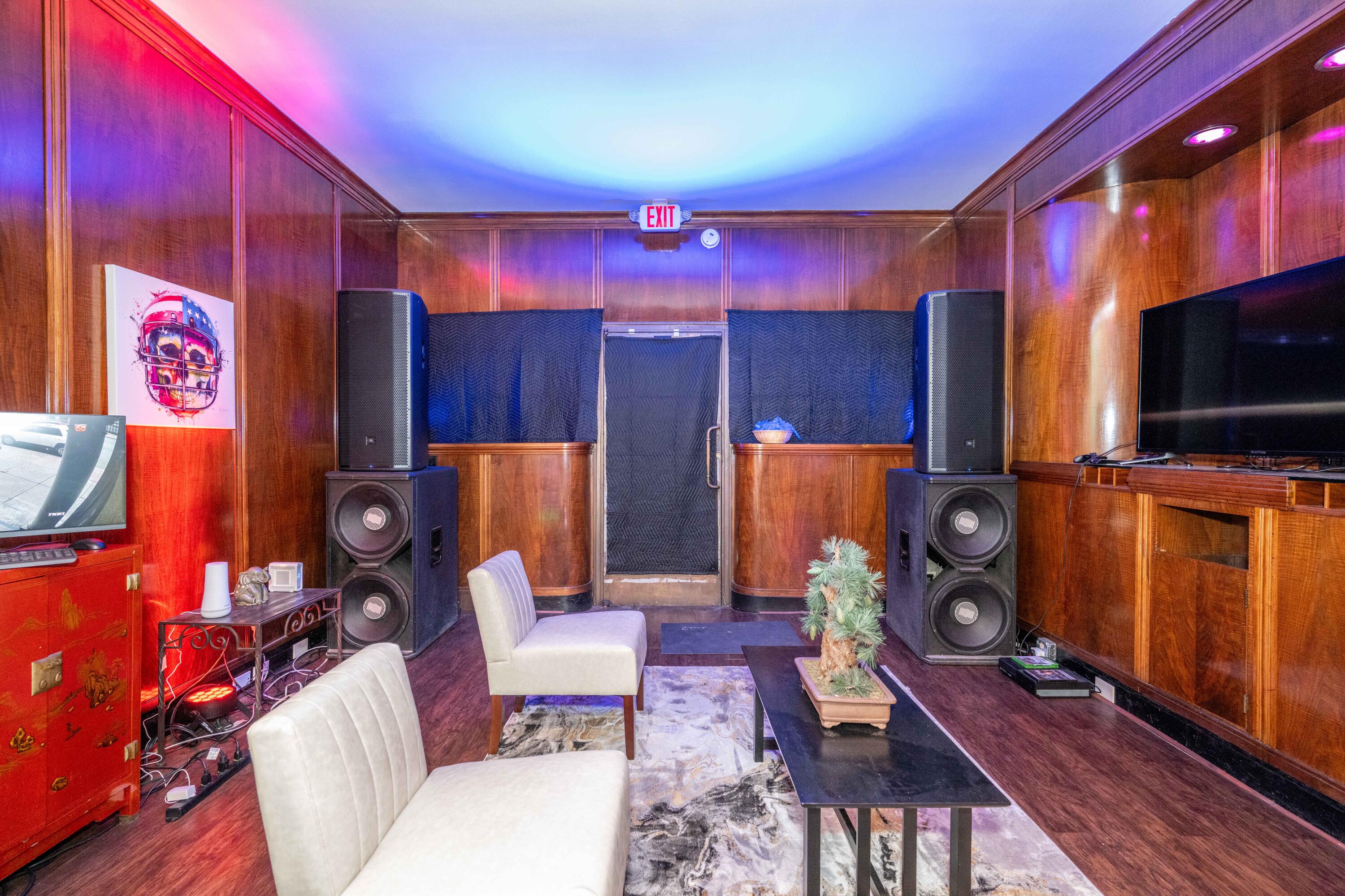 644 Monmouth Street, Newport