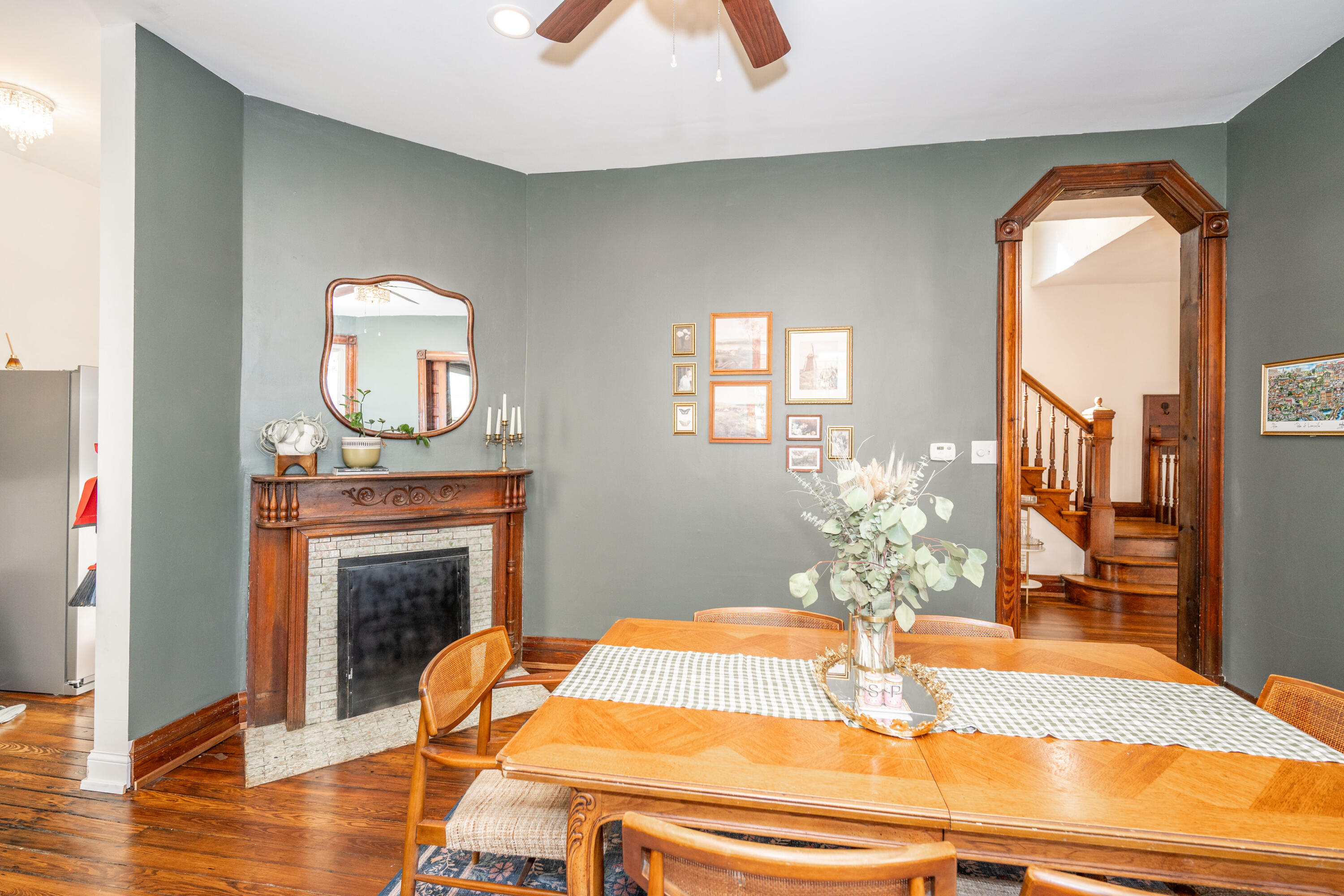 142 Highway Avenue, Ludlow