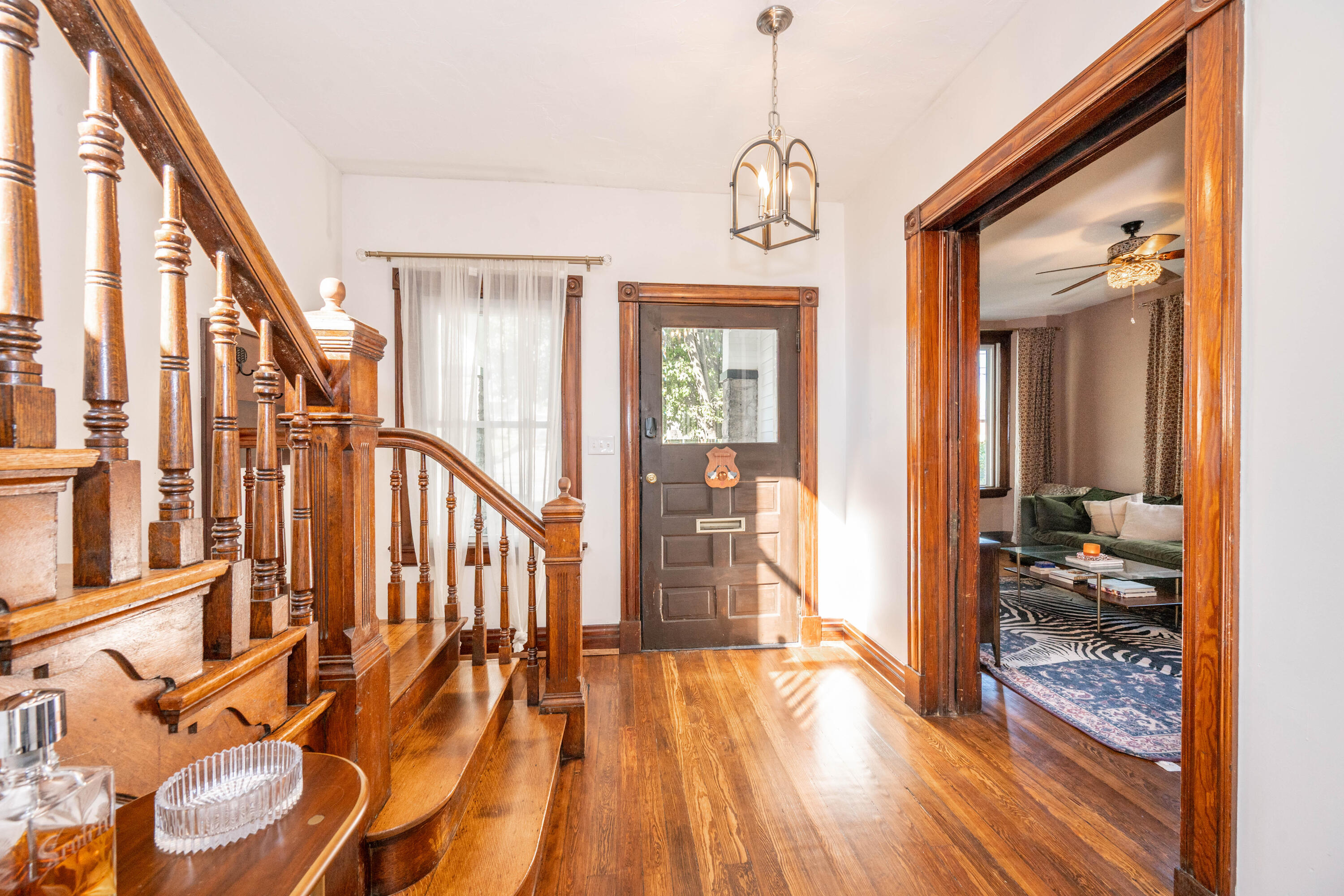 142 Highway Avenue, Ludlow