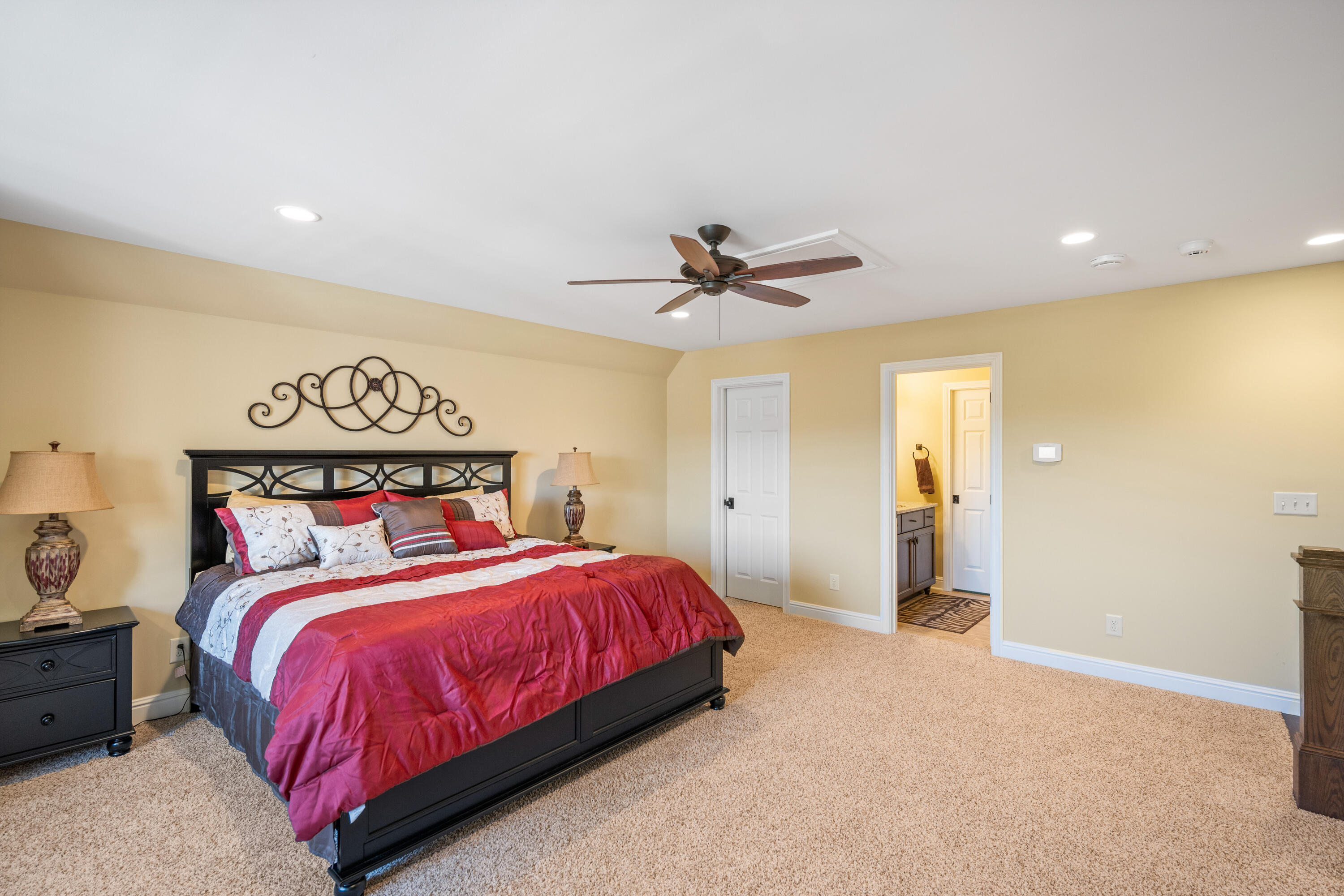 931 Squire Oaks Drive