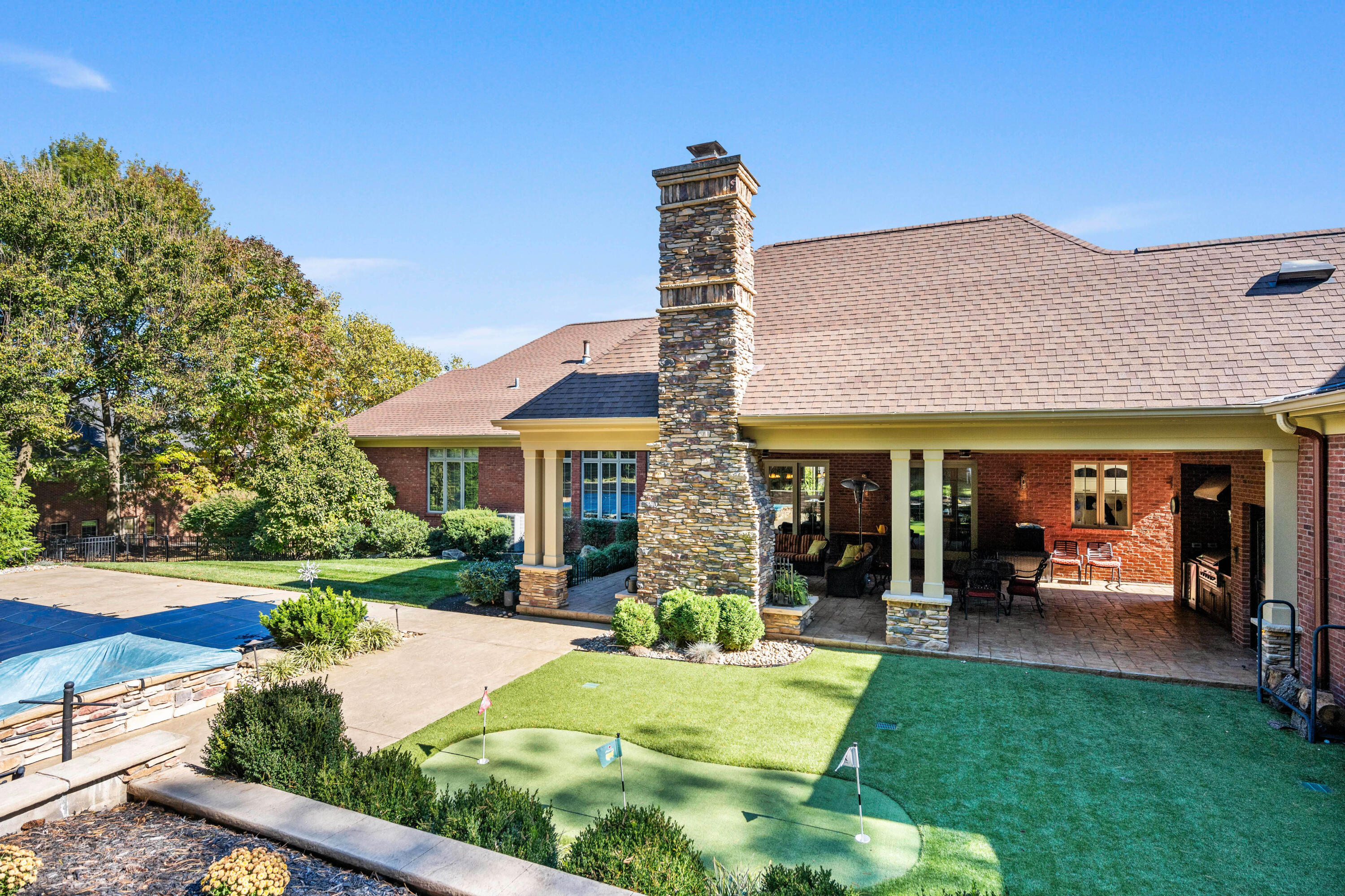 931 Squire Oaks Drive