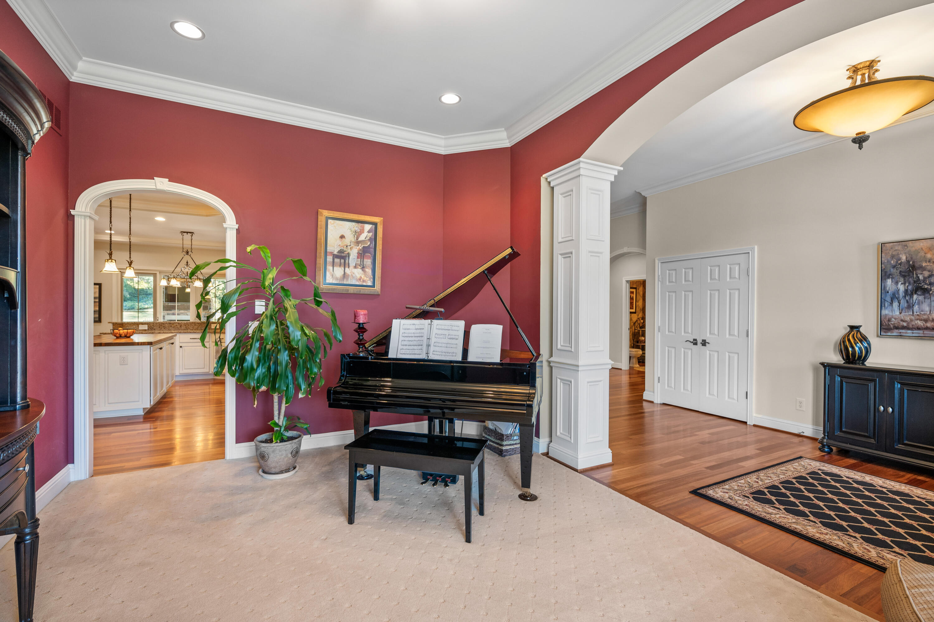 931 Squire Oaks Drive