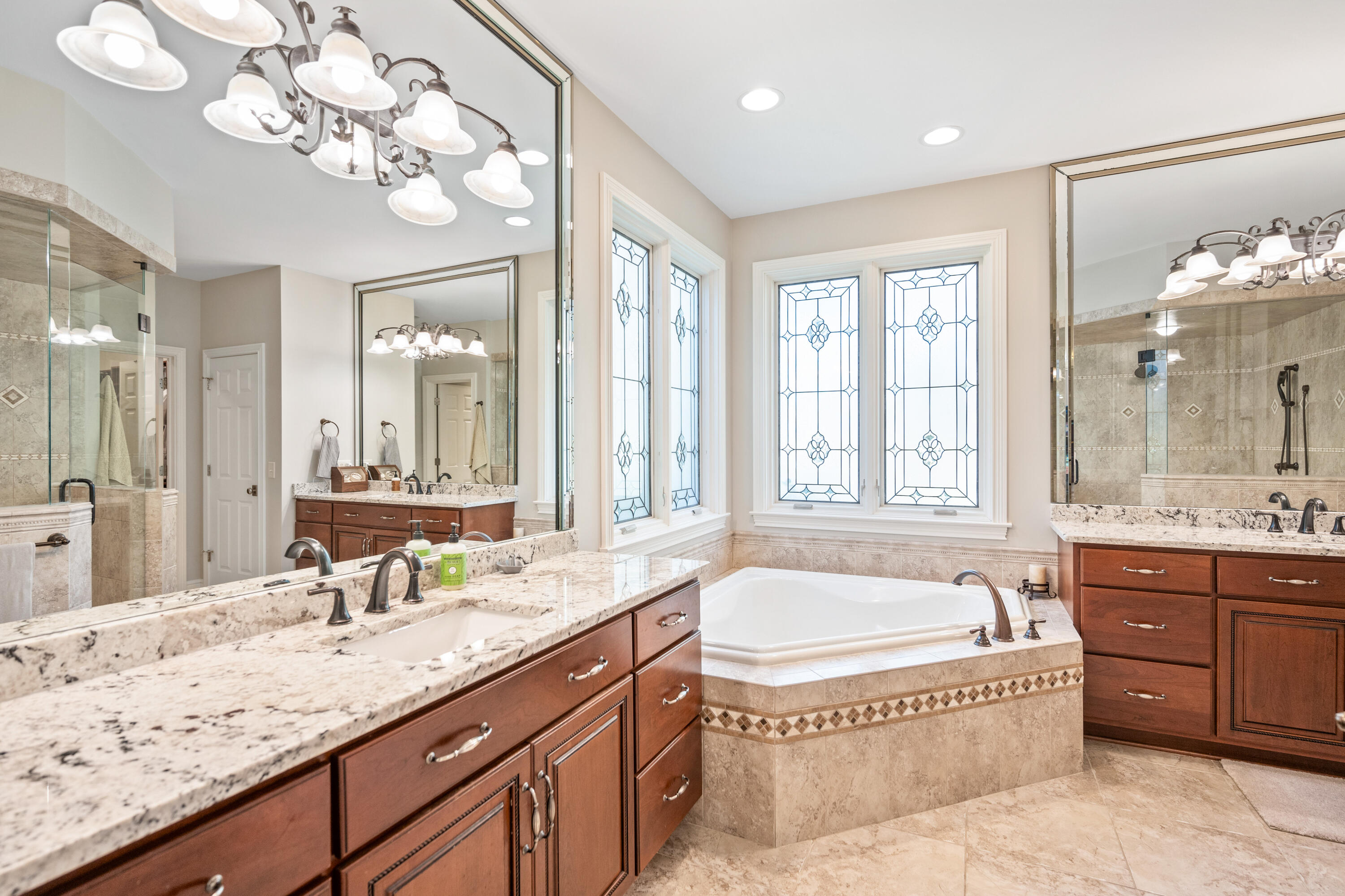 931 Squire Oaks Drive