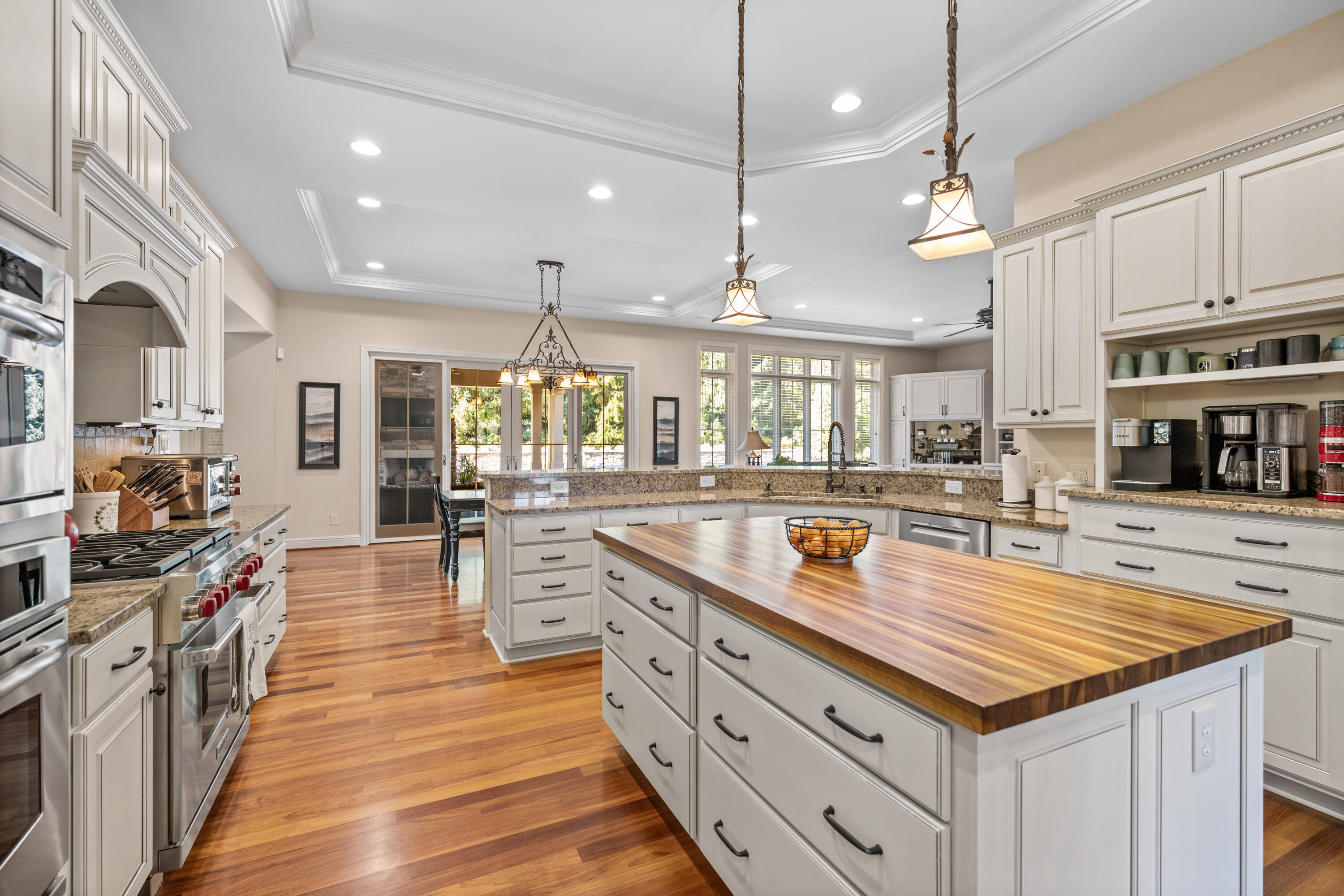 931 Squire Oaks Drive