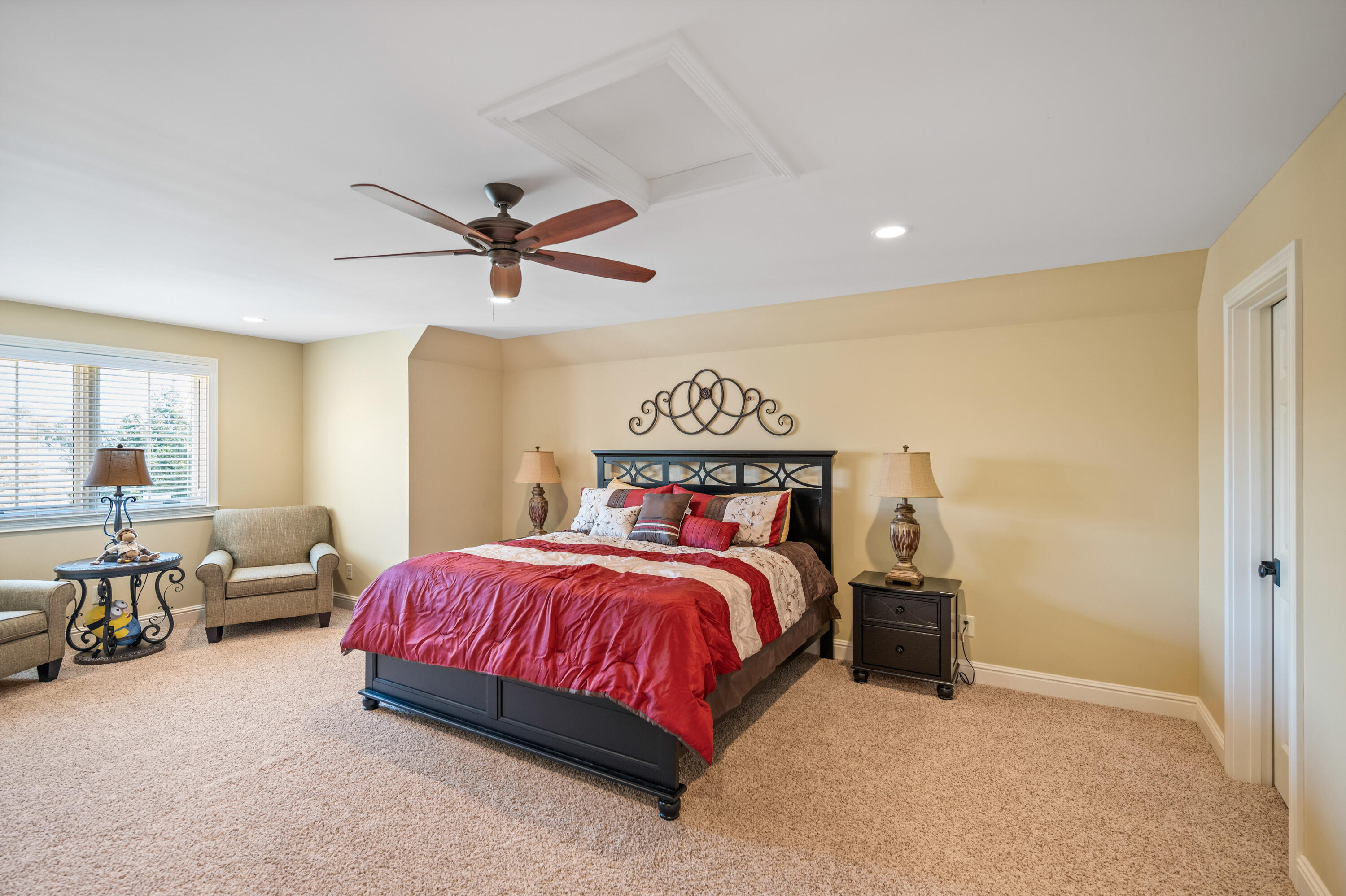 931 Squire Oaks Drive