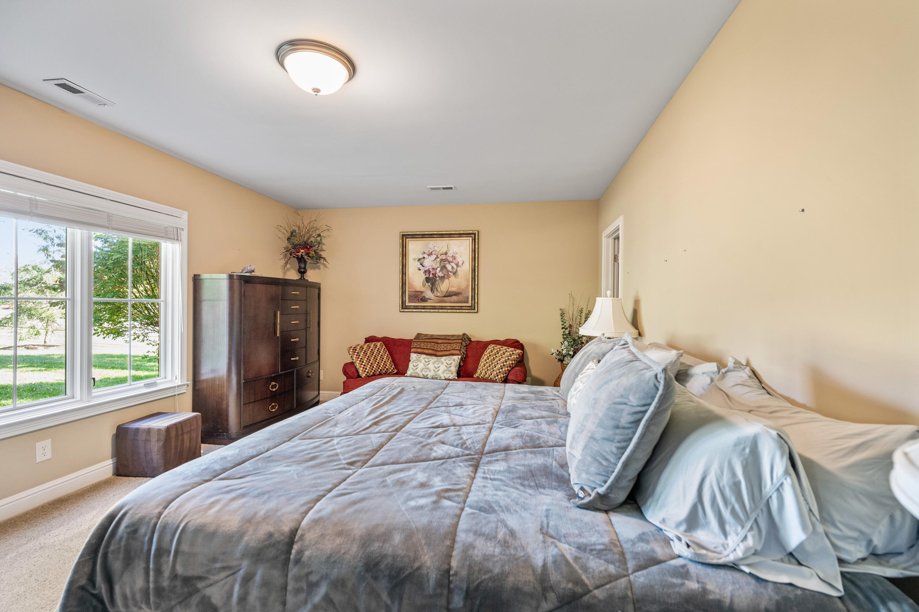 931 Squire Oaks Drive