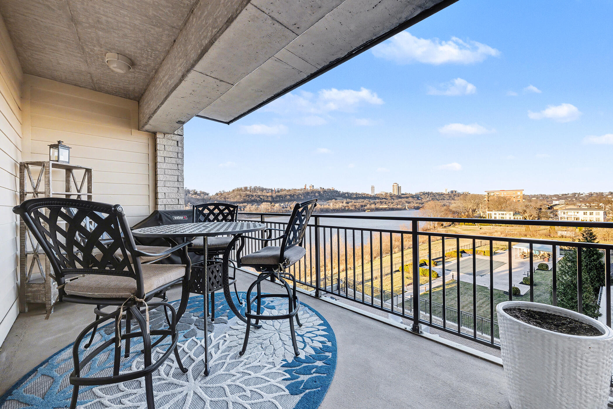 101 Harbor Greene Drive, W405