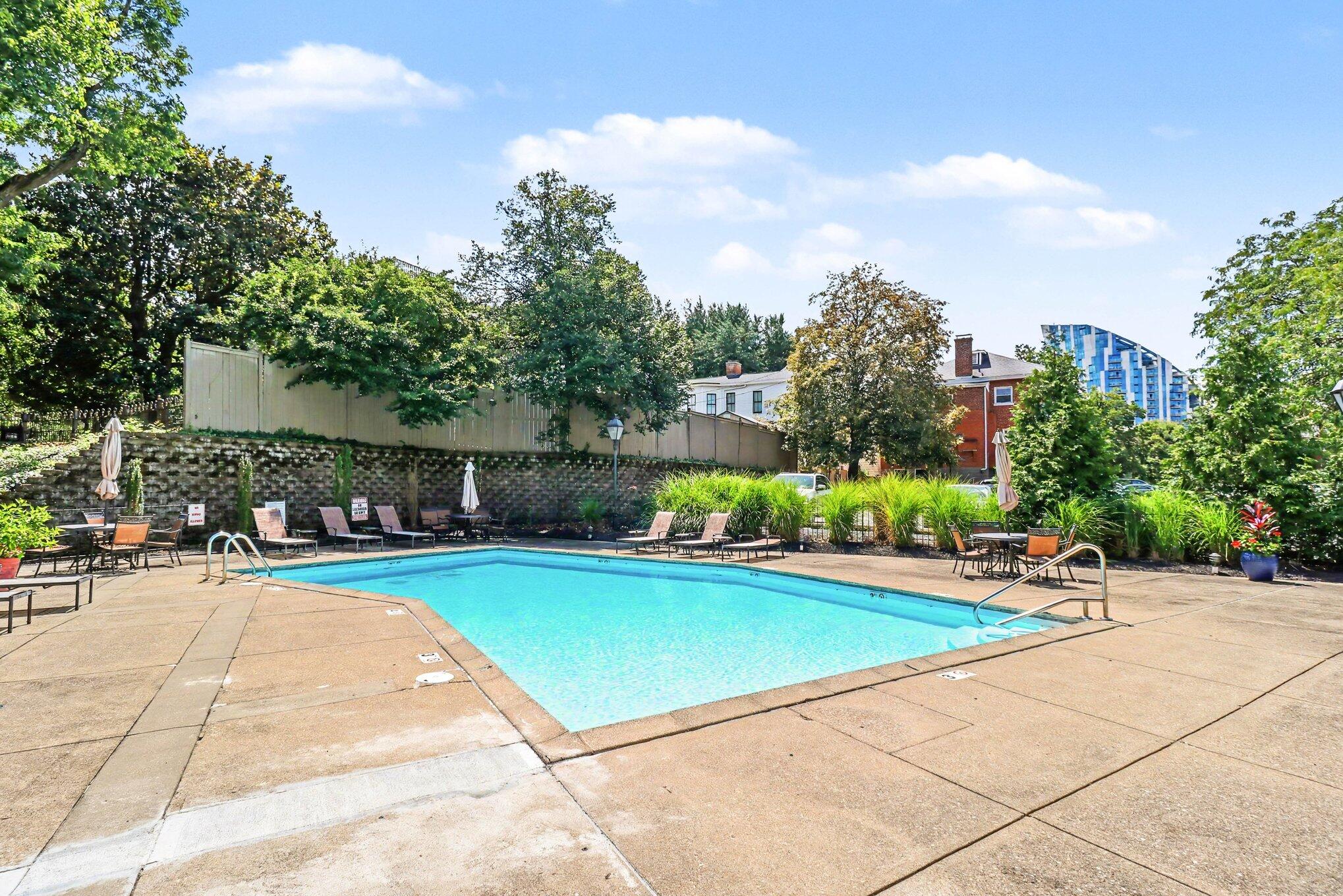 323 E 2nd Street, 105