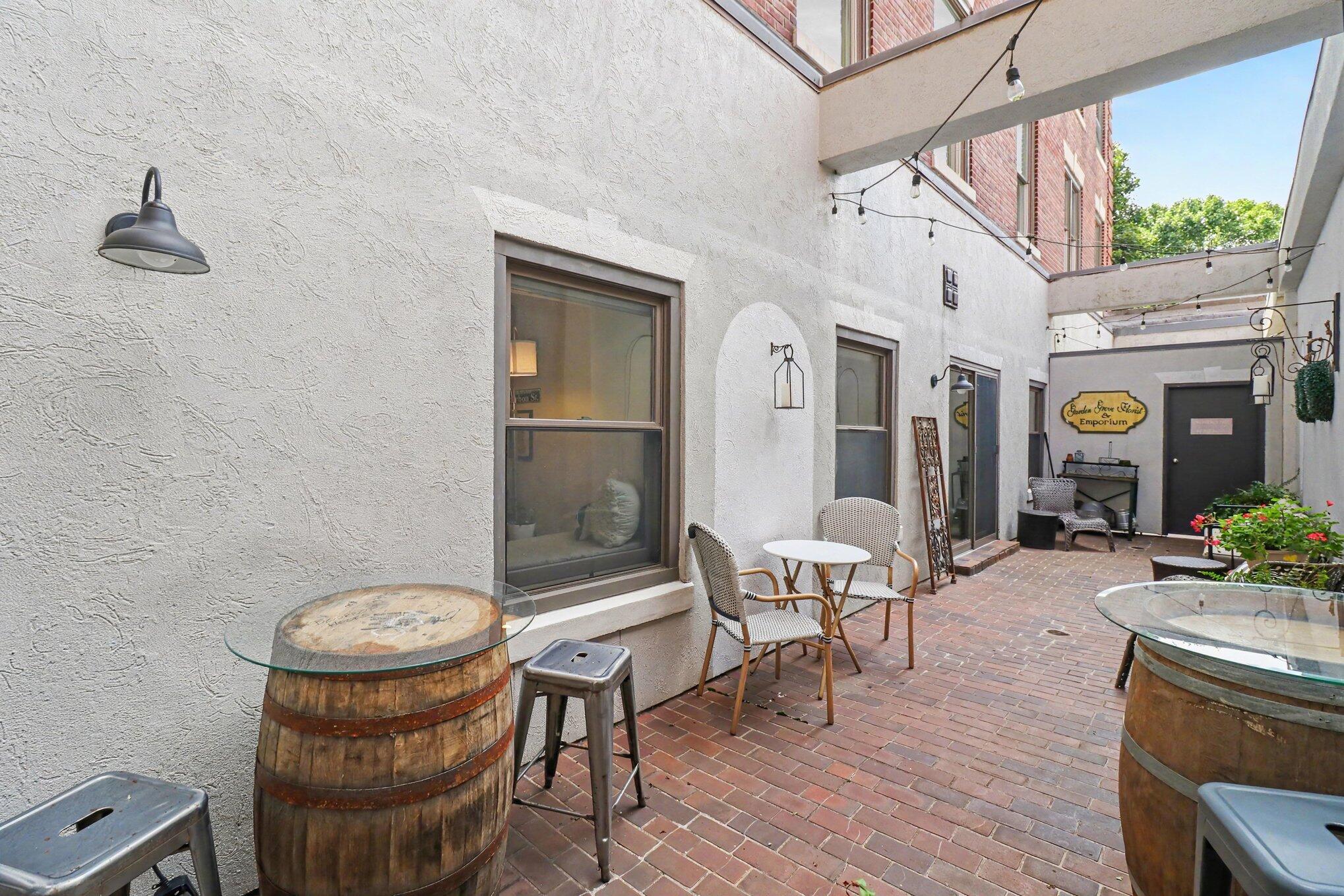 323 E 2nd Street, 105