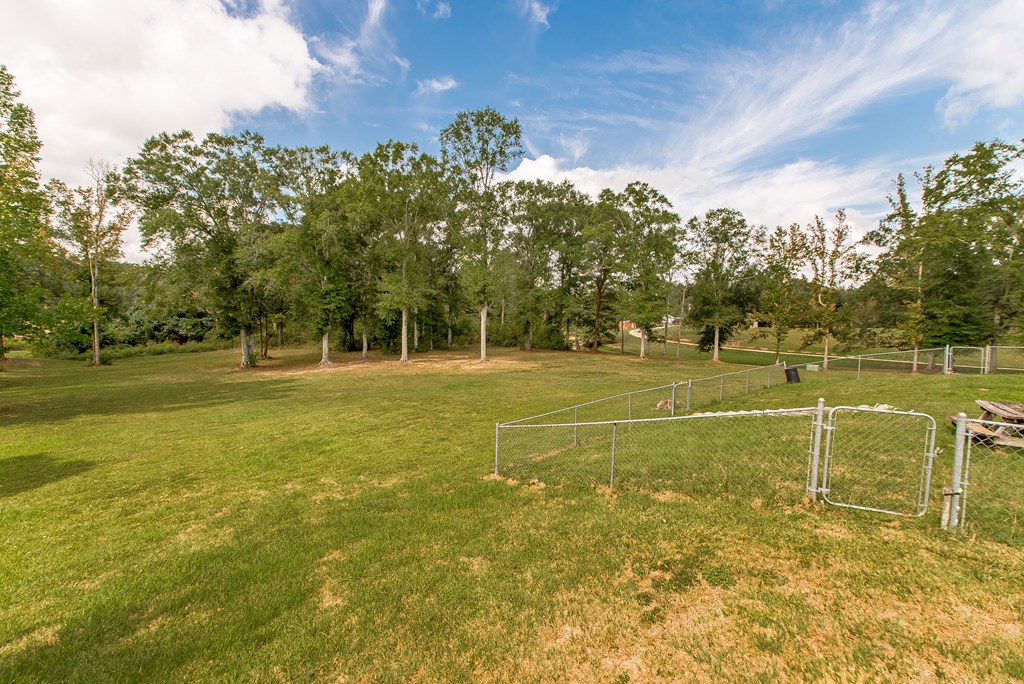 29 E Twin Oaks Lane