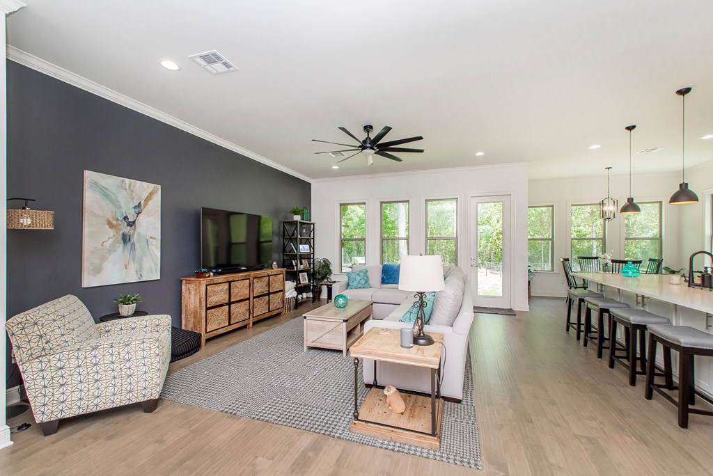 607 Deason Drive