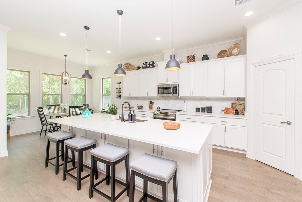 607 Deason Drive