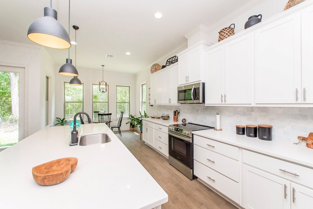 607 Deason Drive