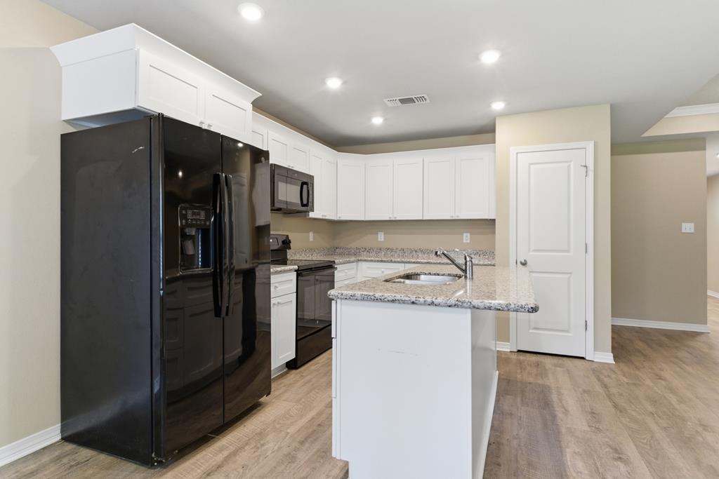 9610 Kini Street