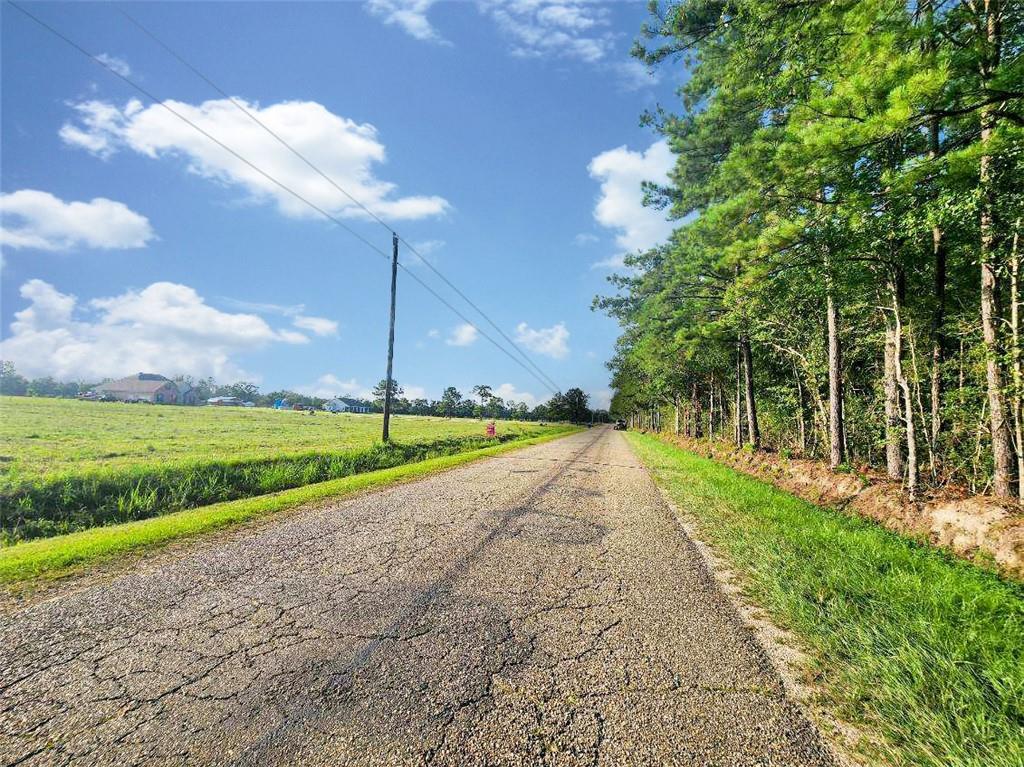 80249 RAILROAD Avenue