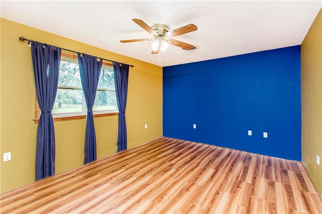 20723 HWY 439 Highway