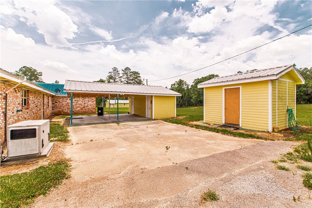 20723 HWY 439 Highway