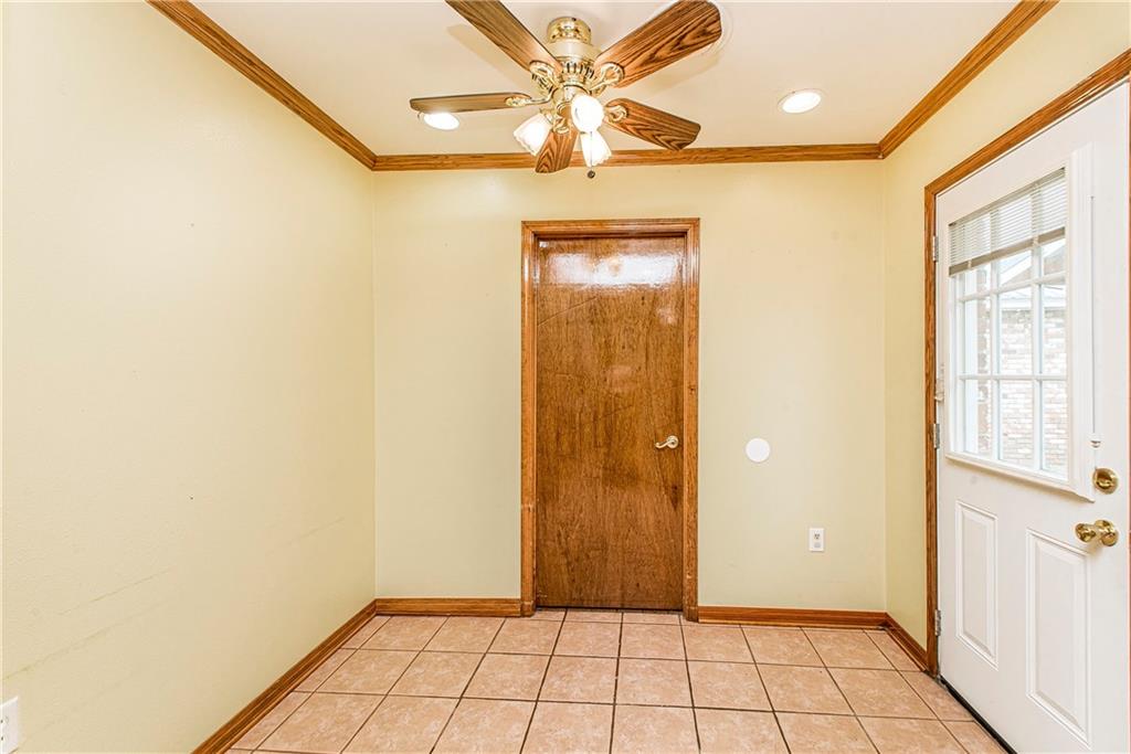 20723 HWY 439 Highway