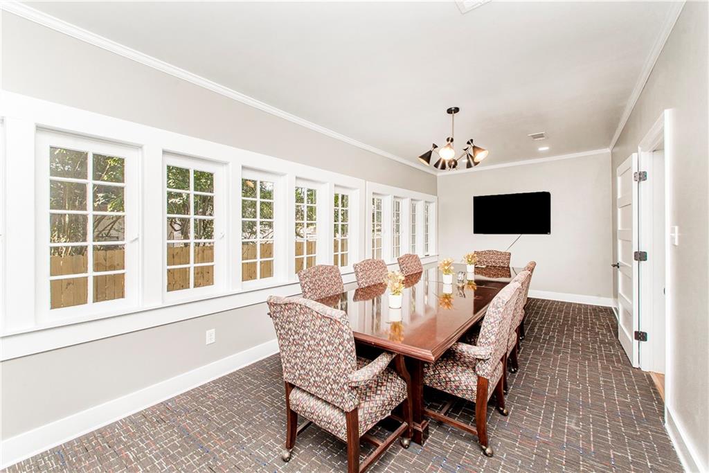 302 LOUISIANA Avenue