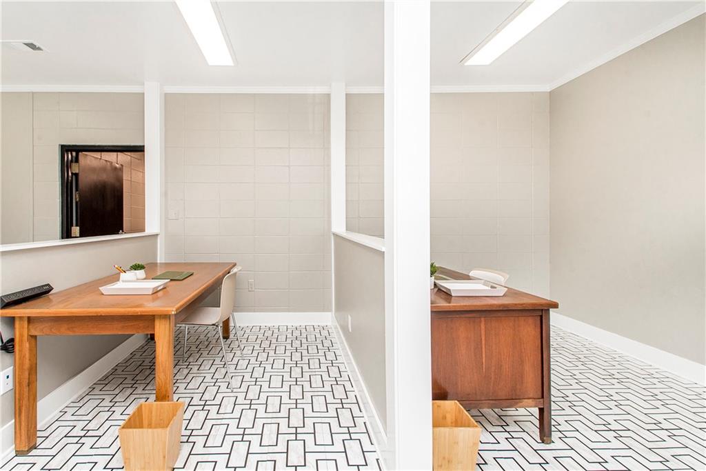 302 LOUISIANA Avenue