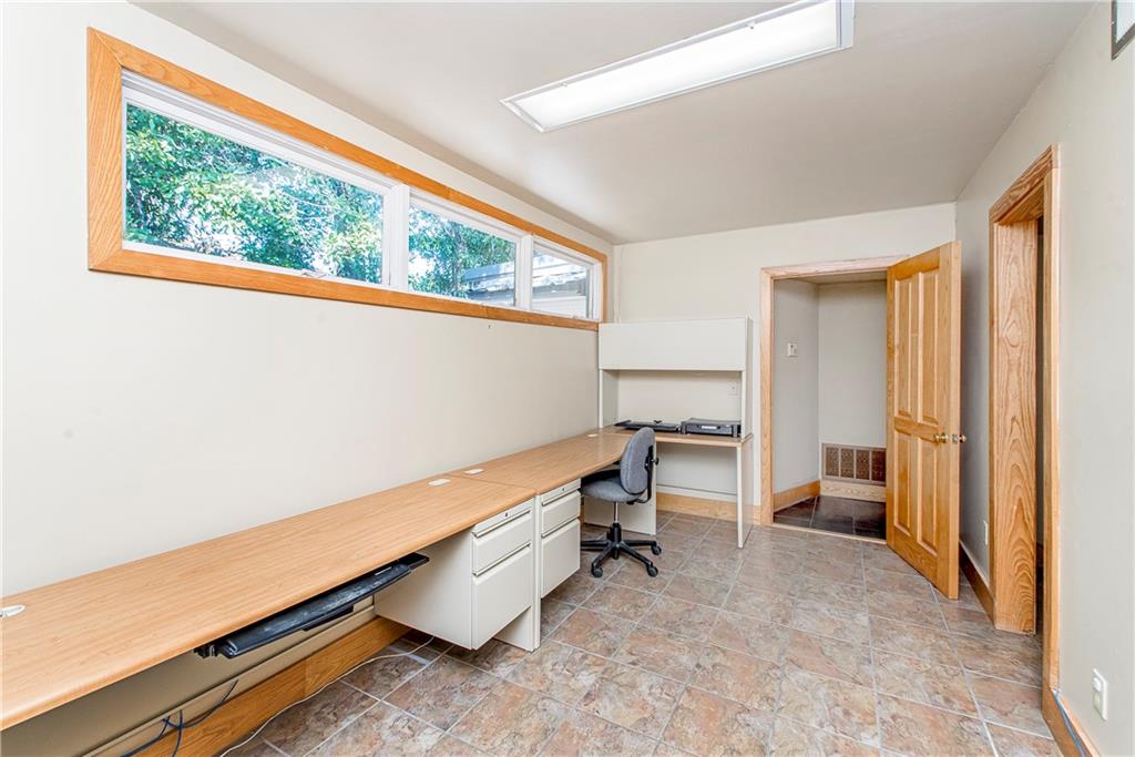 726 LOUISIANA Avenue