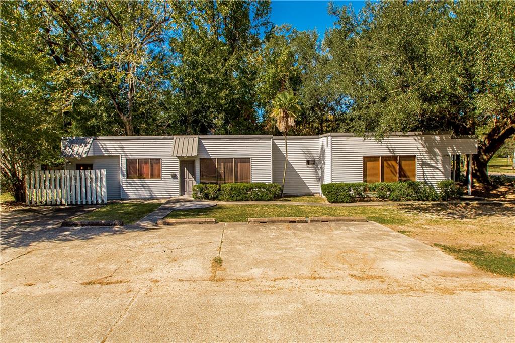 726 LOUISIANA Avenue