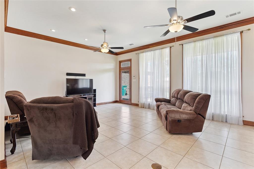 80285 MEADOW LARK Loop