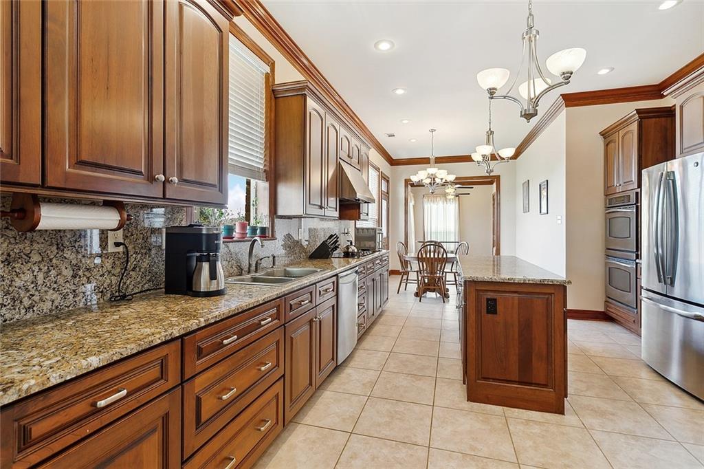 80285 MEADOW LARK Loop