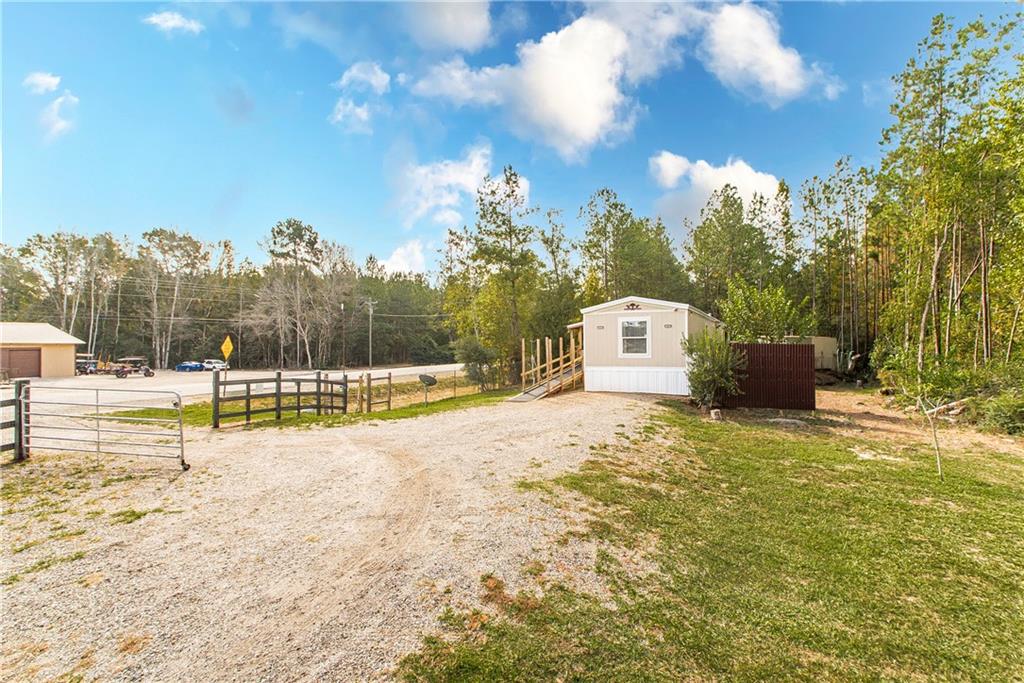 14219 HWY 1075 Highway